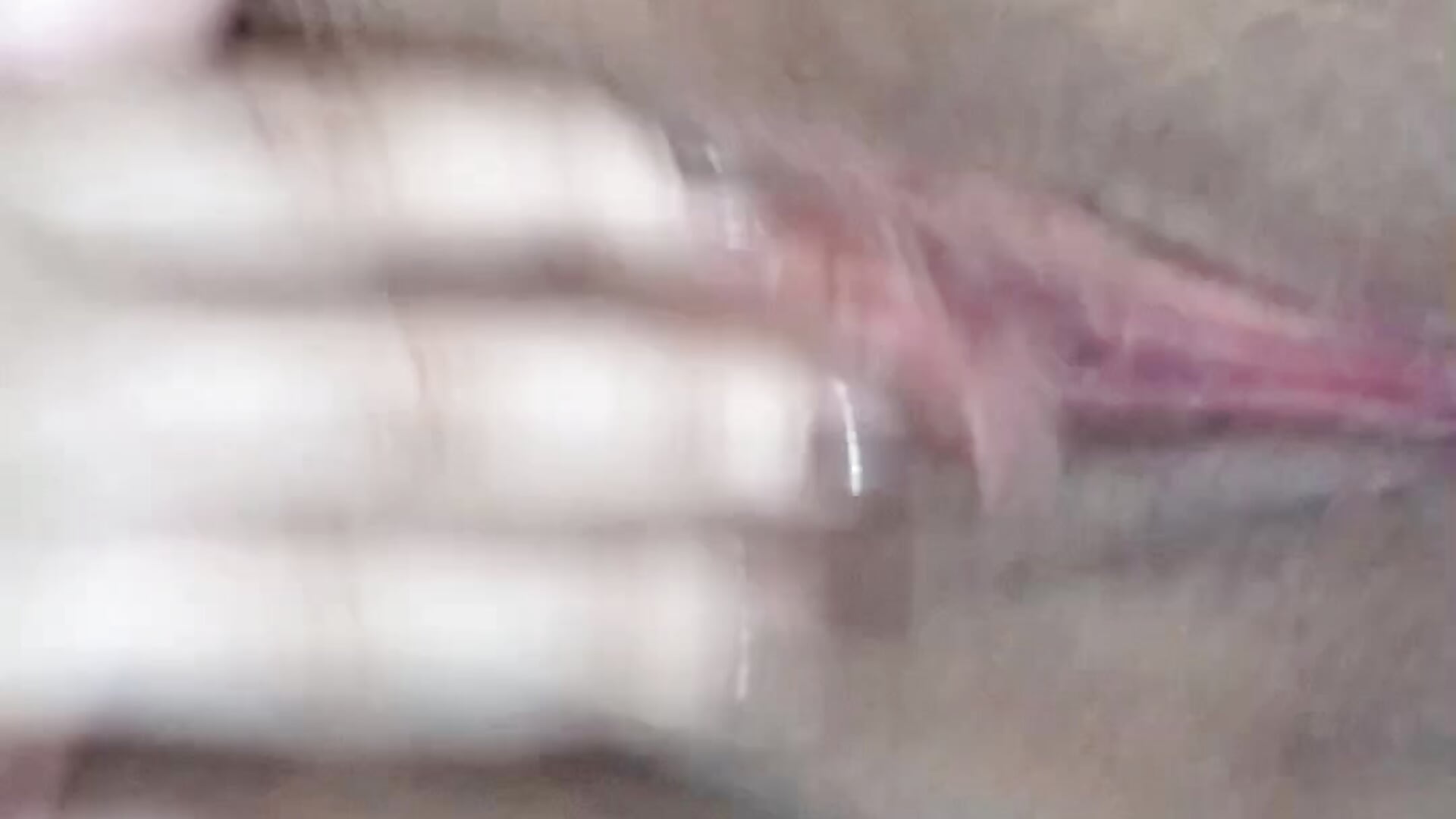 Masturbando o bucetão - video by Cigan4 cam model