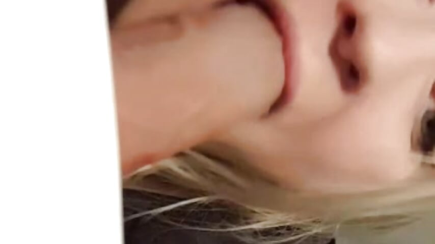 Swallow you whole - video by dirtydaisy1998 cam model