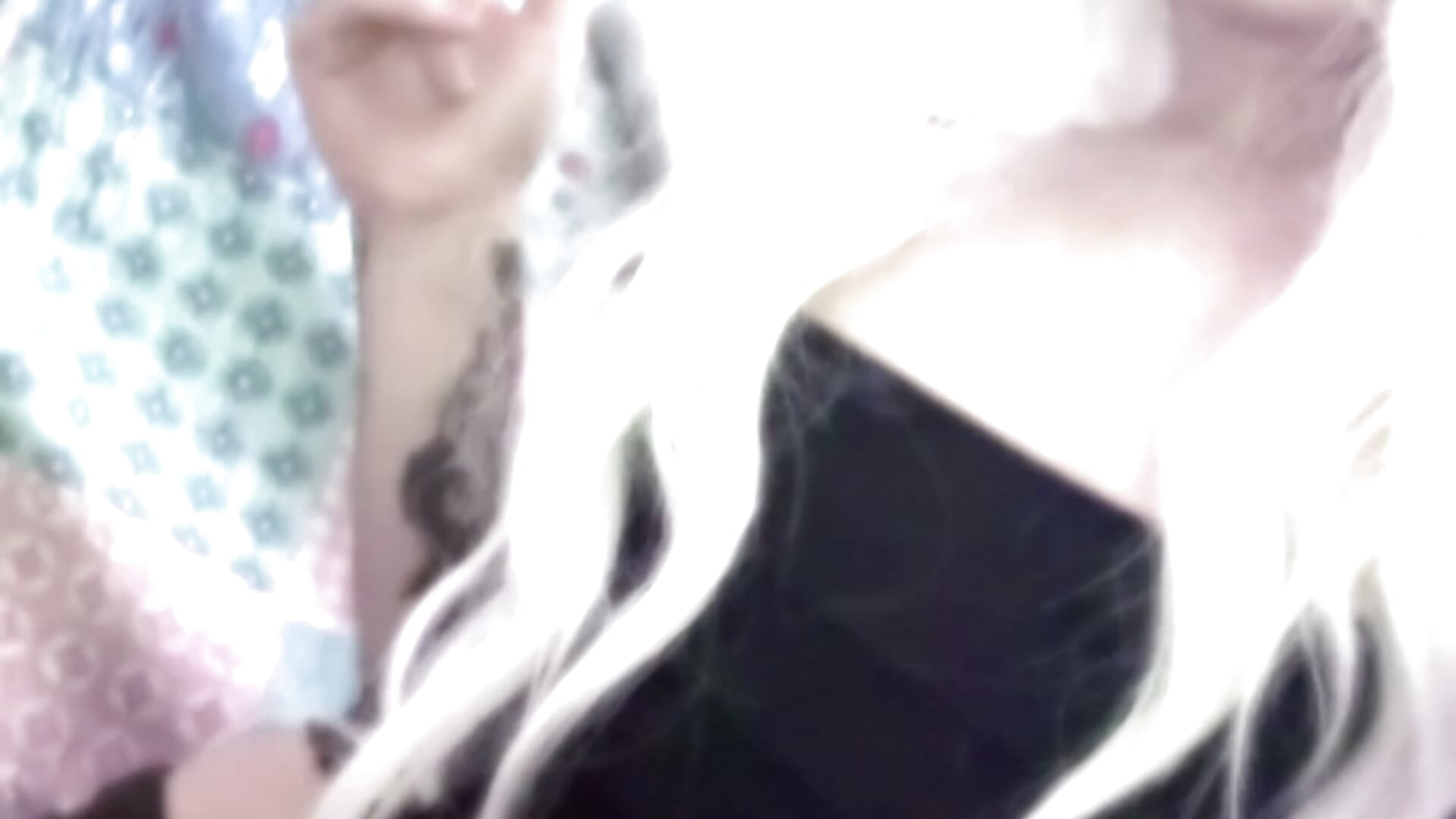 Pufpuf - video av koumoriidead cam-modell