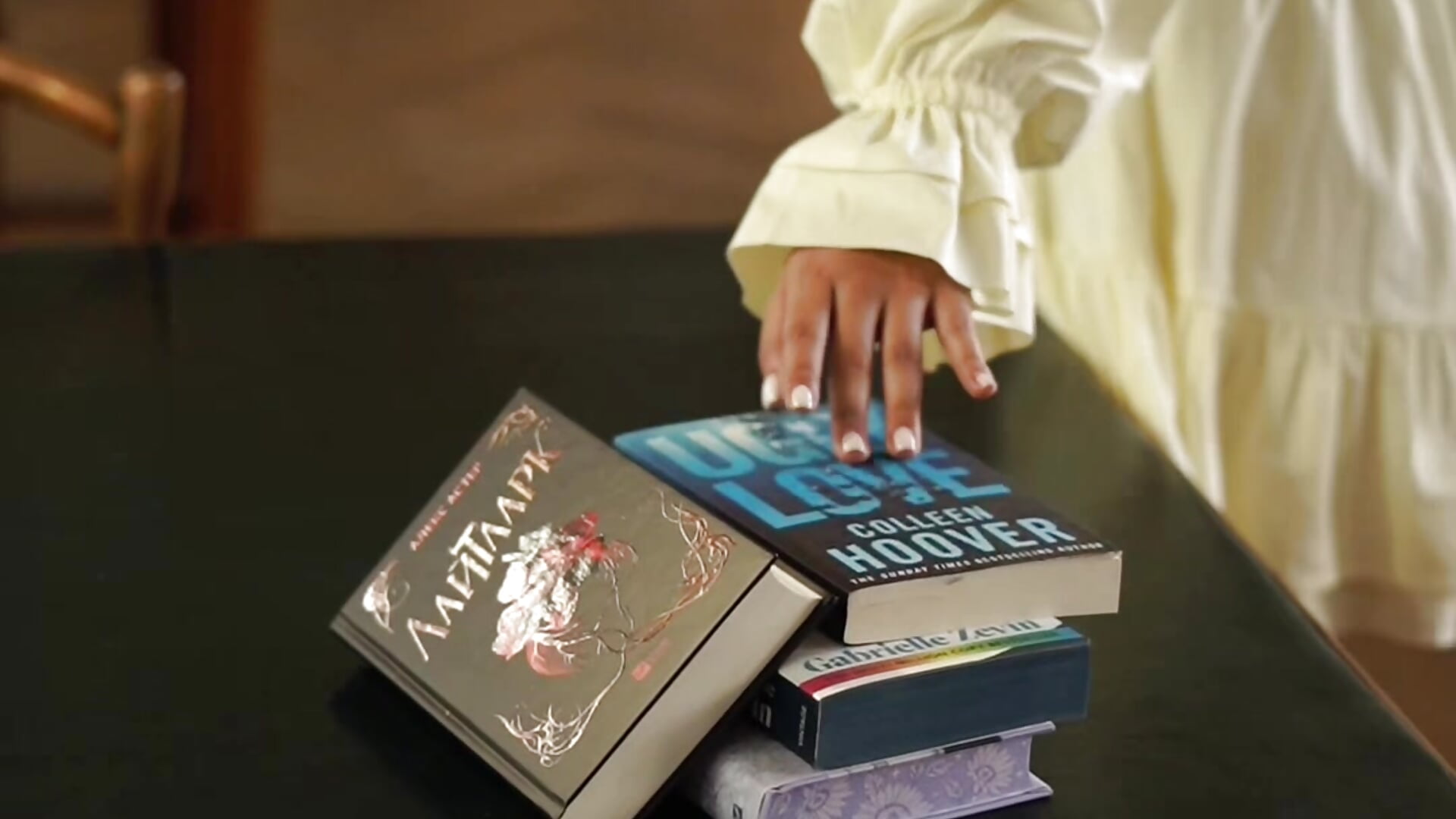 My day in the library✨🌟 - video by UrMuseOn cam model