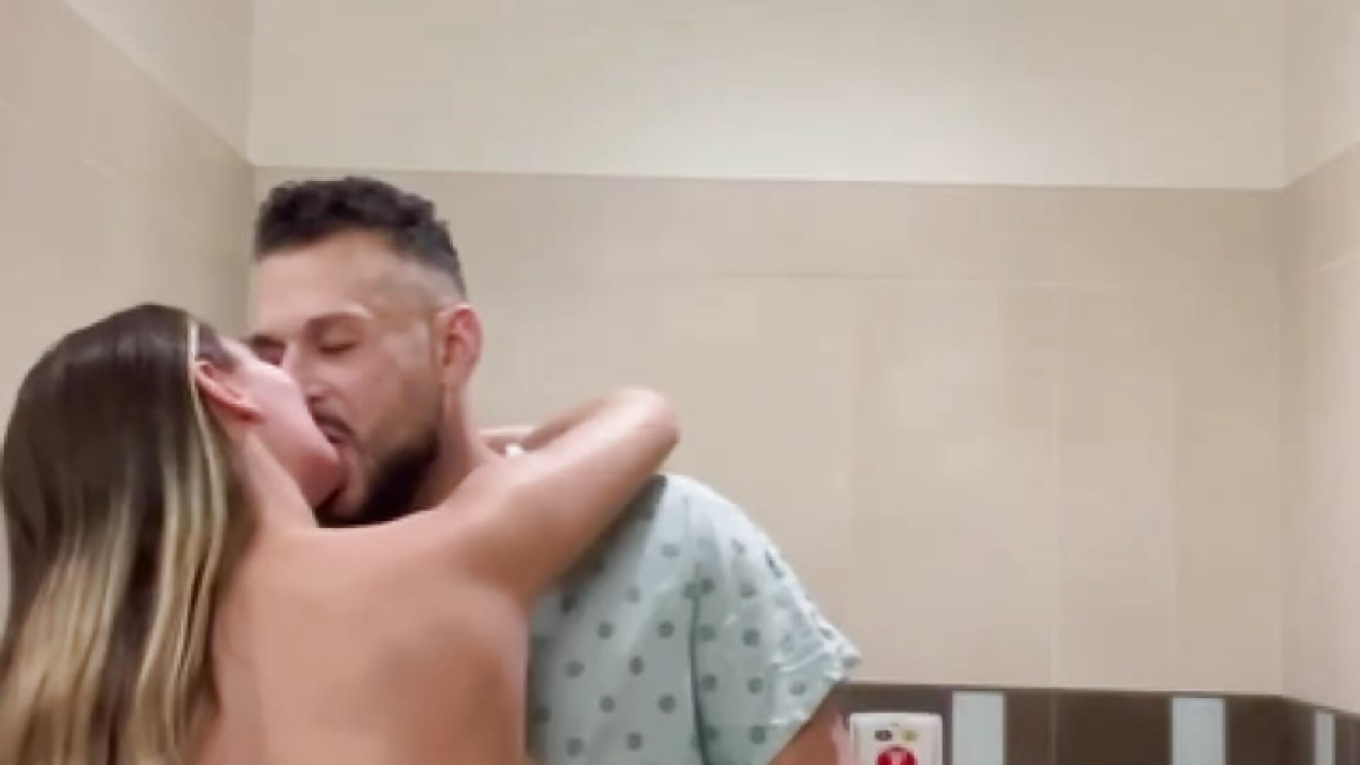 hospital sex teaser — filmik mr_tatyum, modela(-lki) na kamerkach