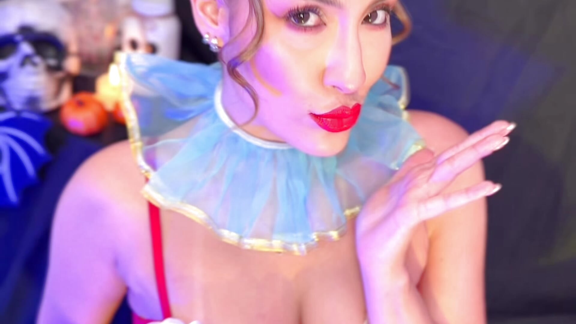 Trick or Treat 🎃👻 - vídeo de la modelo de cam AriaMuse