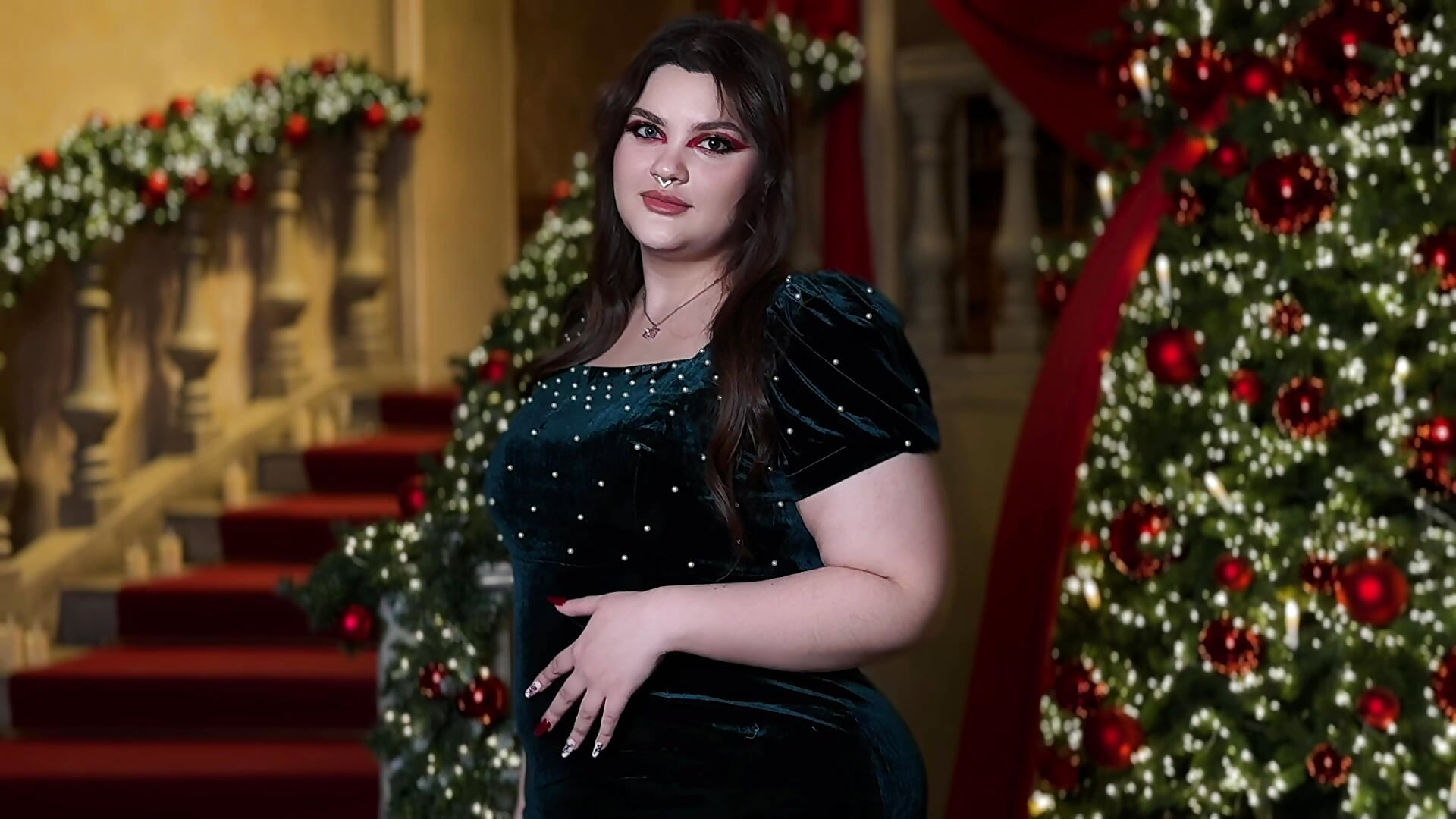 Christmas mood - video by EmilyHyde cam model