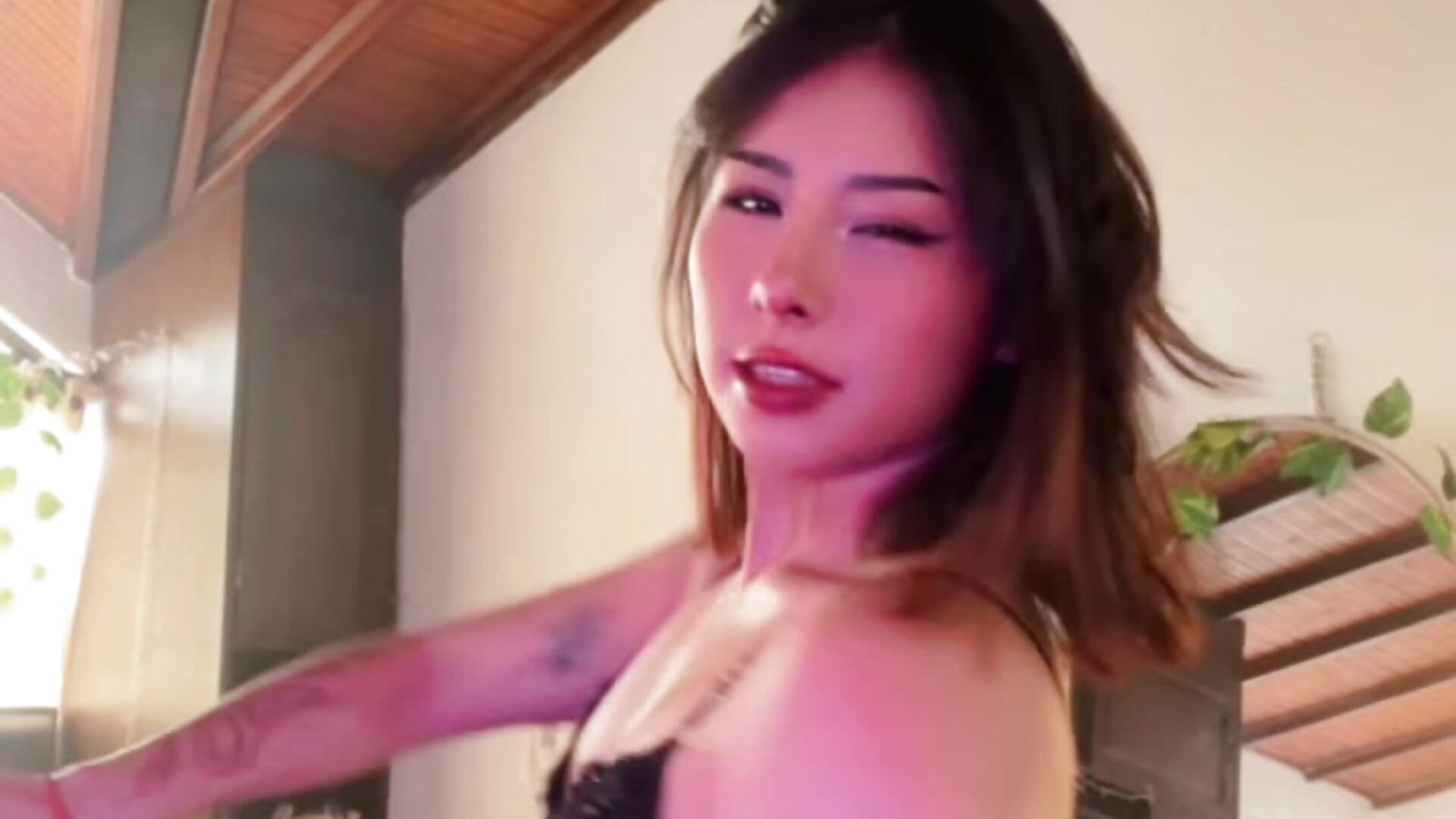 Papoi - відео від вебкаммоделі Sophie_sswng