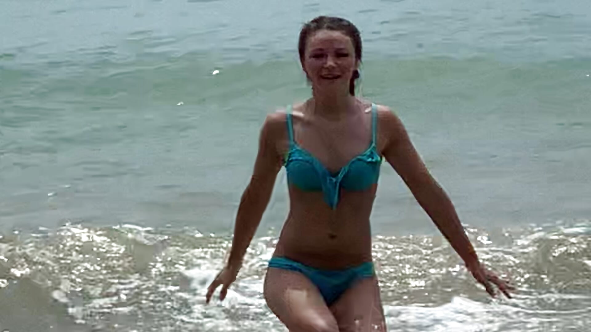 Beach - video by Dance_Muse cam model