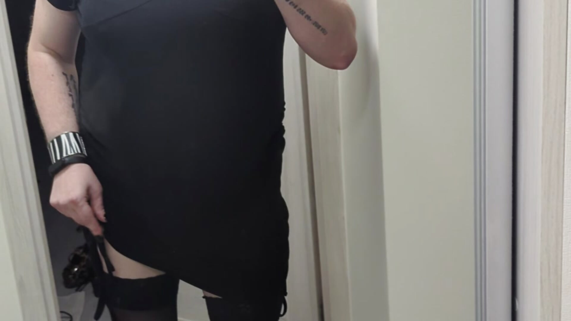 Bloody Mary Goes Bimbo 🩸🖤 - video by sissyslutmasha cam model