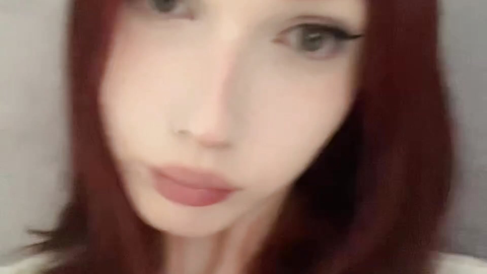 >_< - vídeo de la modelo de cam sweetykittysysya