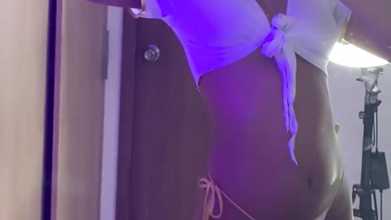 full silhouette - Video von i_lulu Cam-Model