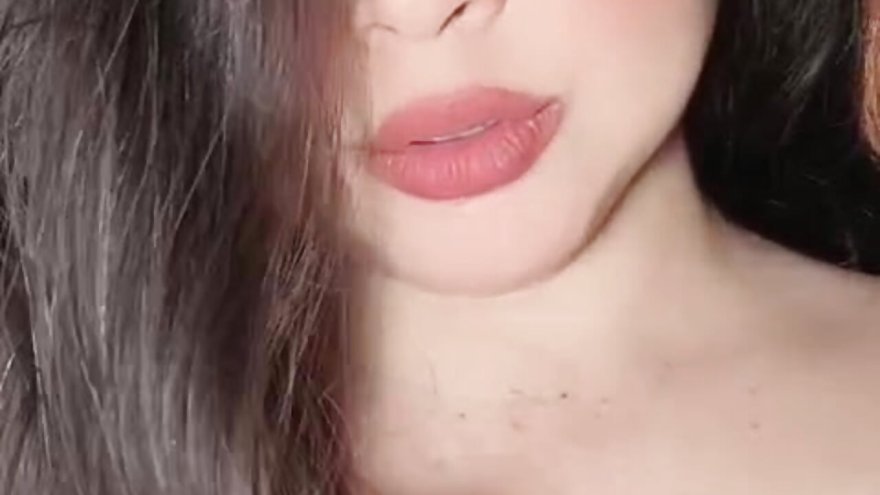 Pretty♥ - video by LolaVillalobos cam model