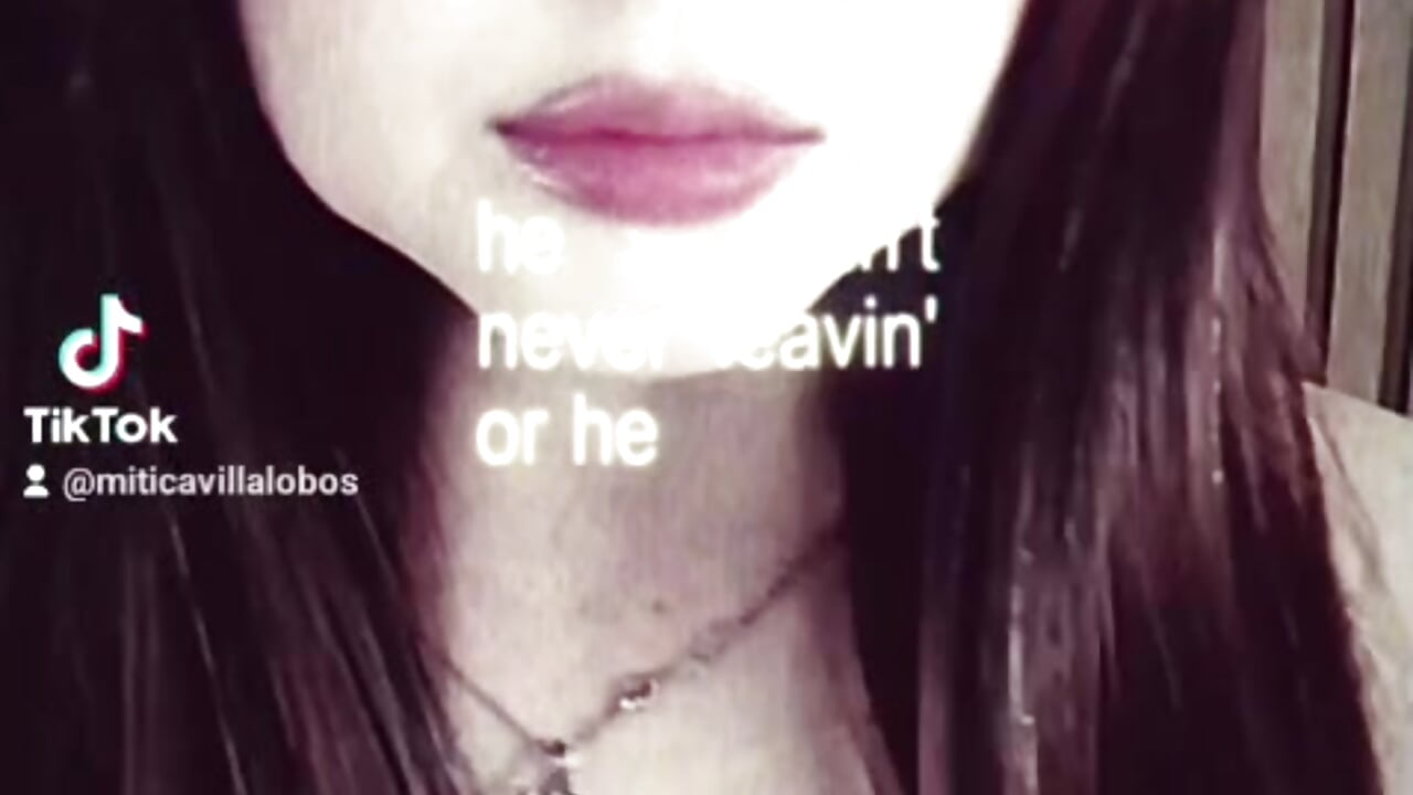 profile-intro-video-1790444673 - video by LolaVillalobos cam model