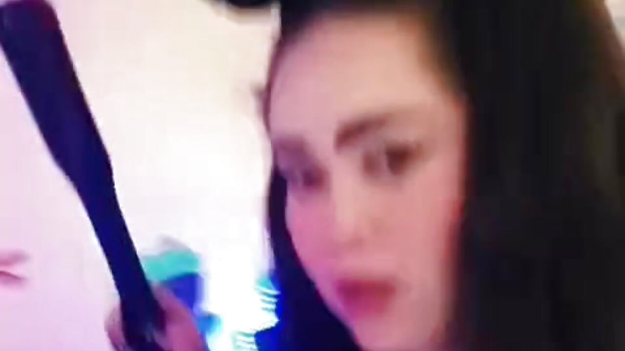 WhatsApp Video 2025-12-09 at 08,15,28 (2) - video by LolaVillalobos cam model