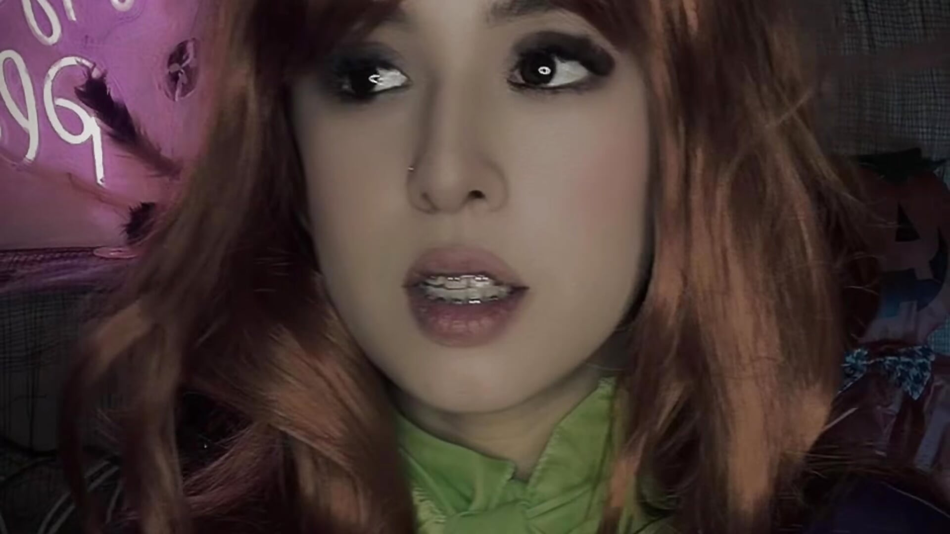 daphne blake - βίντεο μοντέλου XXMILE