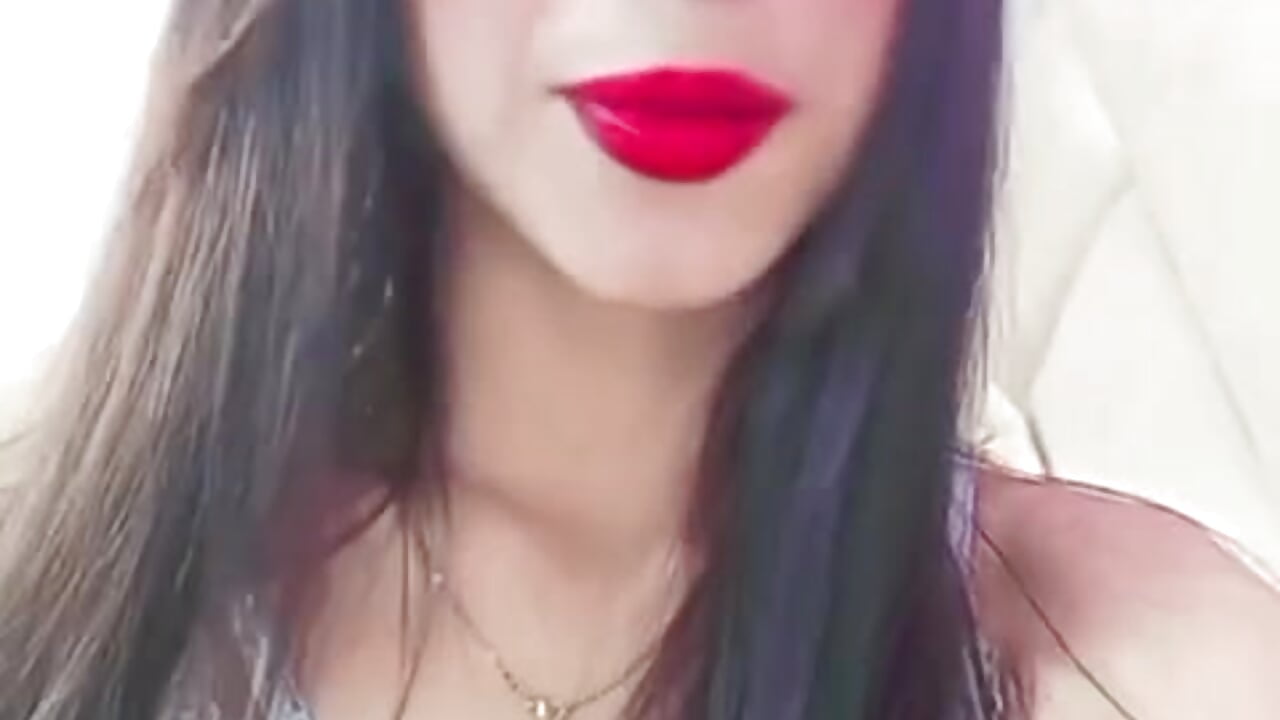 ME– anna_moon11 kameramodell videója