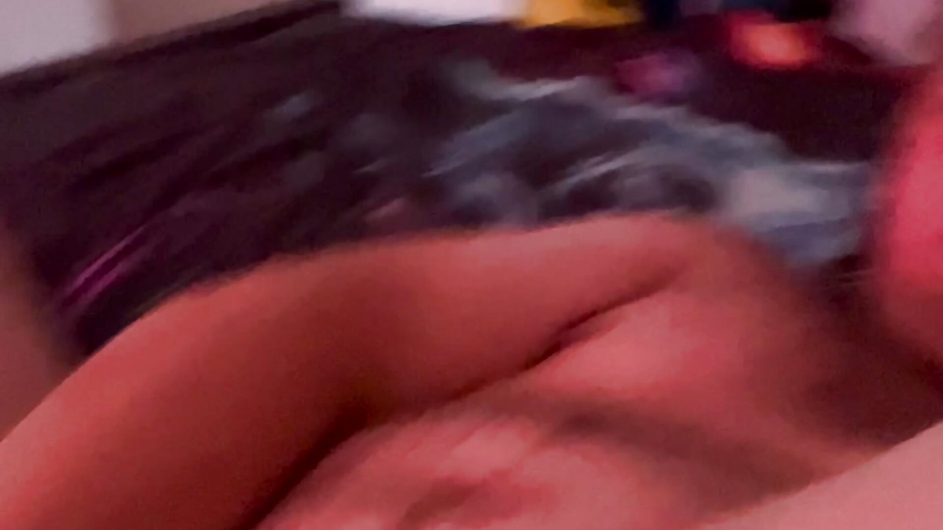Dildo gefickt