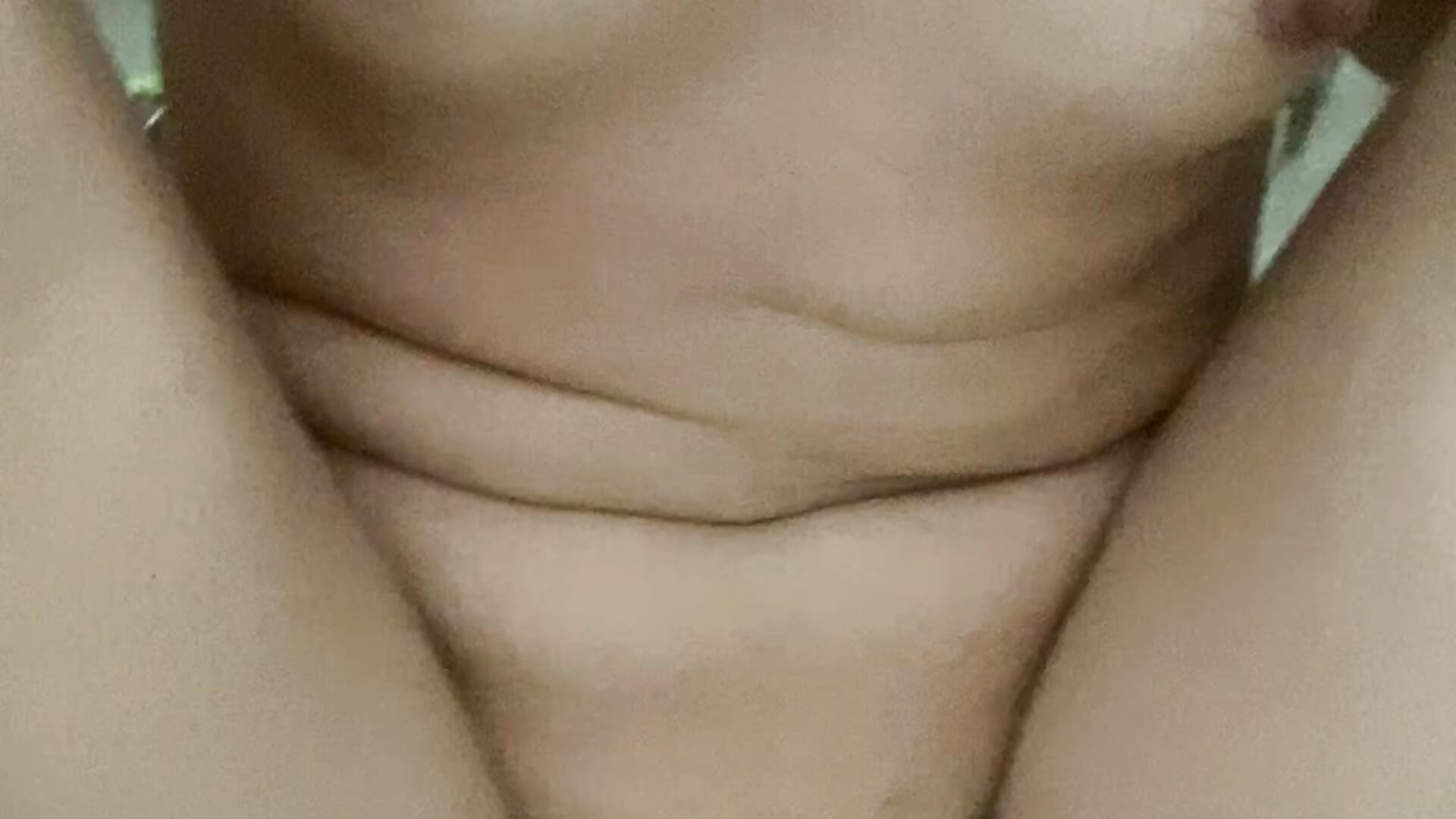 po o 拉💩便 - video by niuniu886 cam model