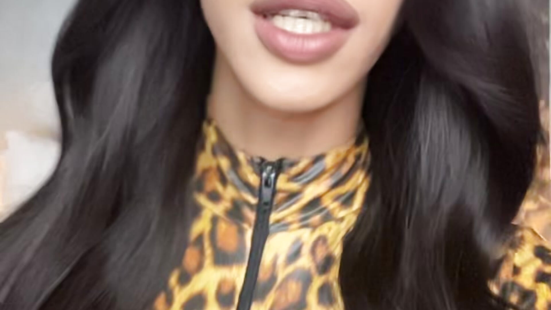 D4063479-72DB-4140-817B-87B470875BDD - video oleh anitacruise kamera model