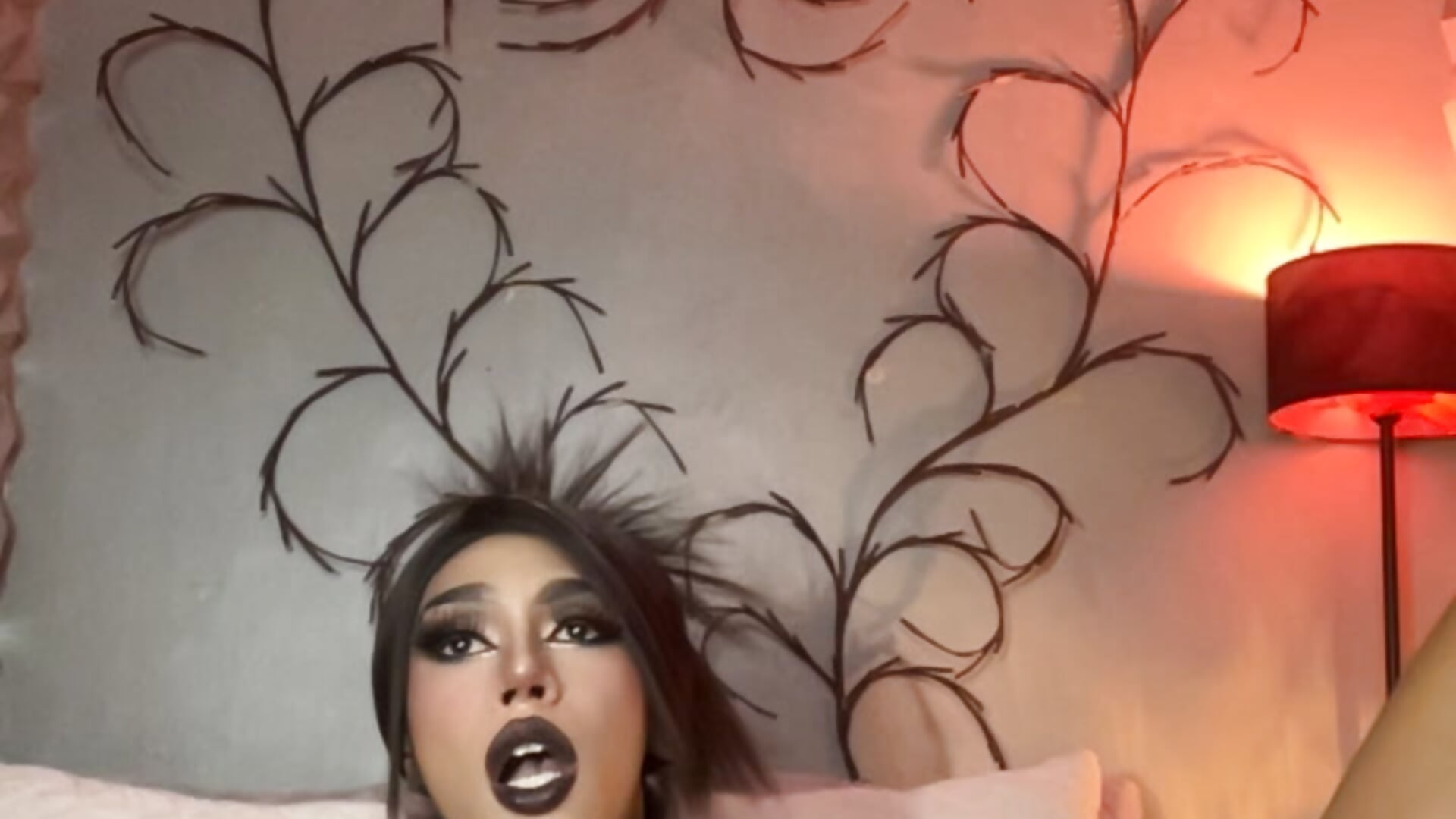 D84BA723-4A68-4965-9B5F-941FCFBC6E63 - video oleh anitacruise kamera model