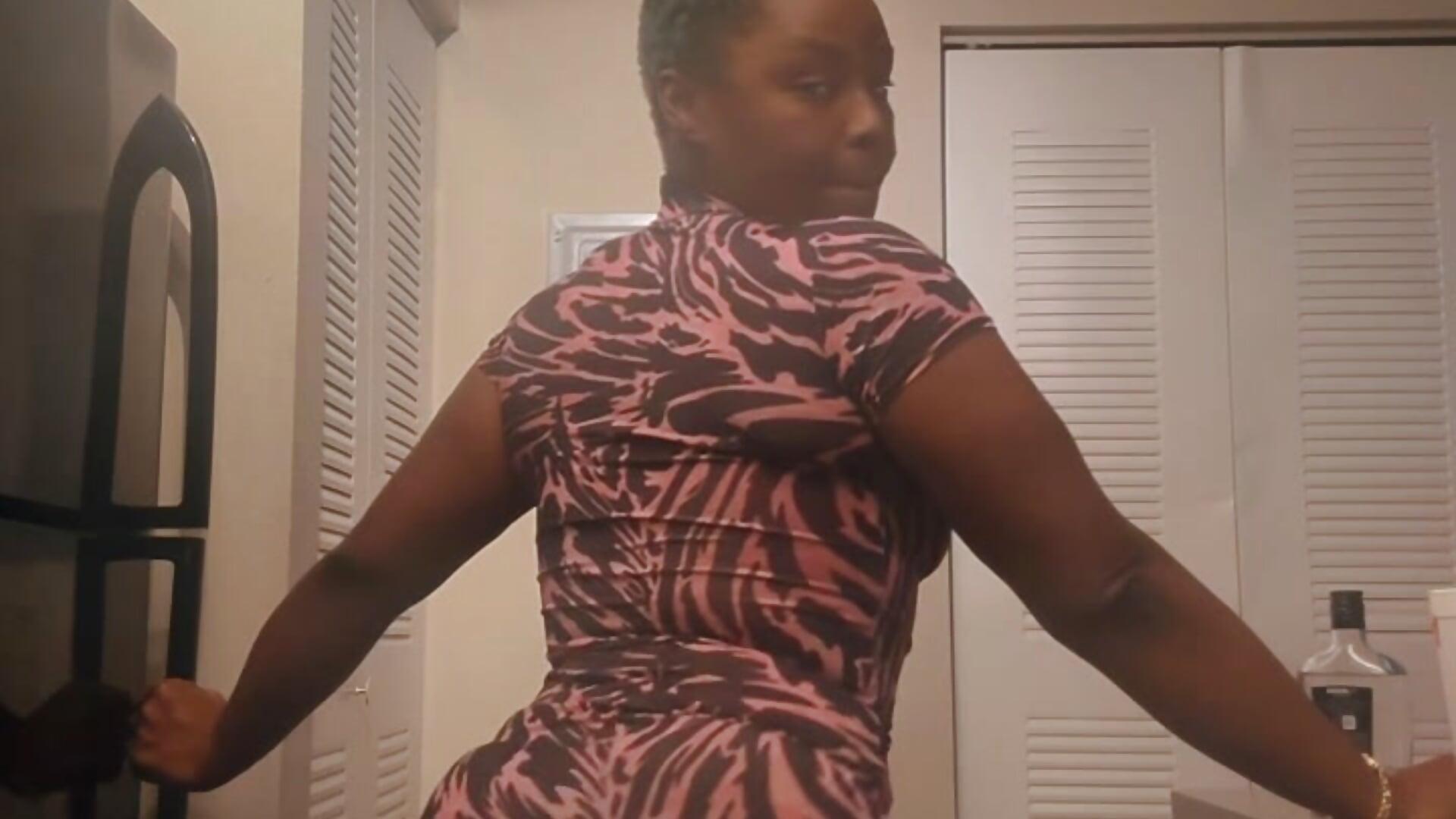 Admire me - vidéo du modèle de showcams BGDACOCOBARBEEE