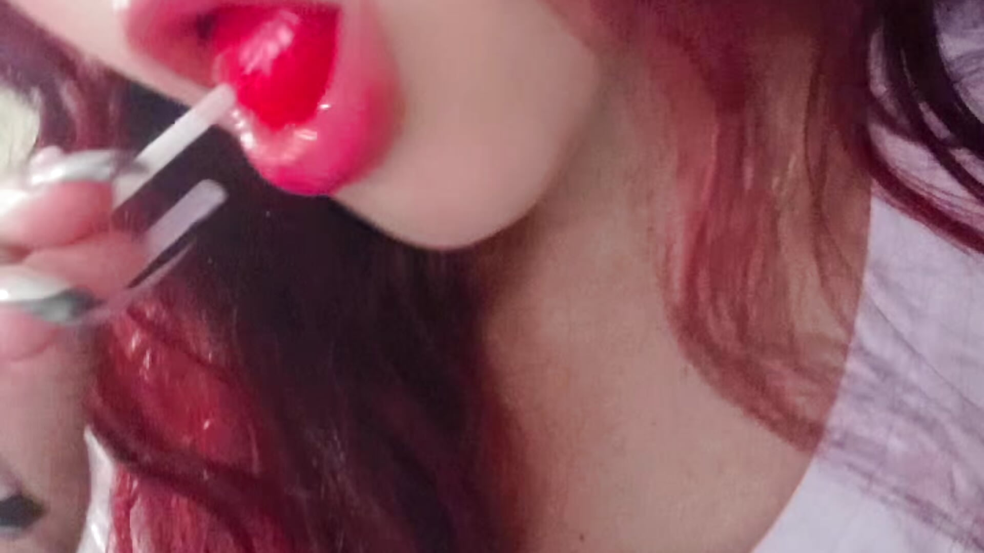 Mmmm 🥵 - vidéo du modèle de showcams Candyfox___
