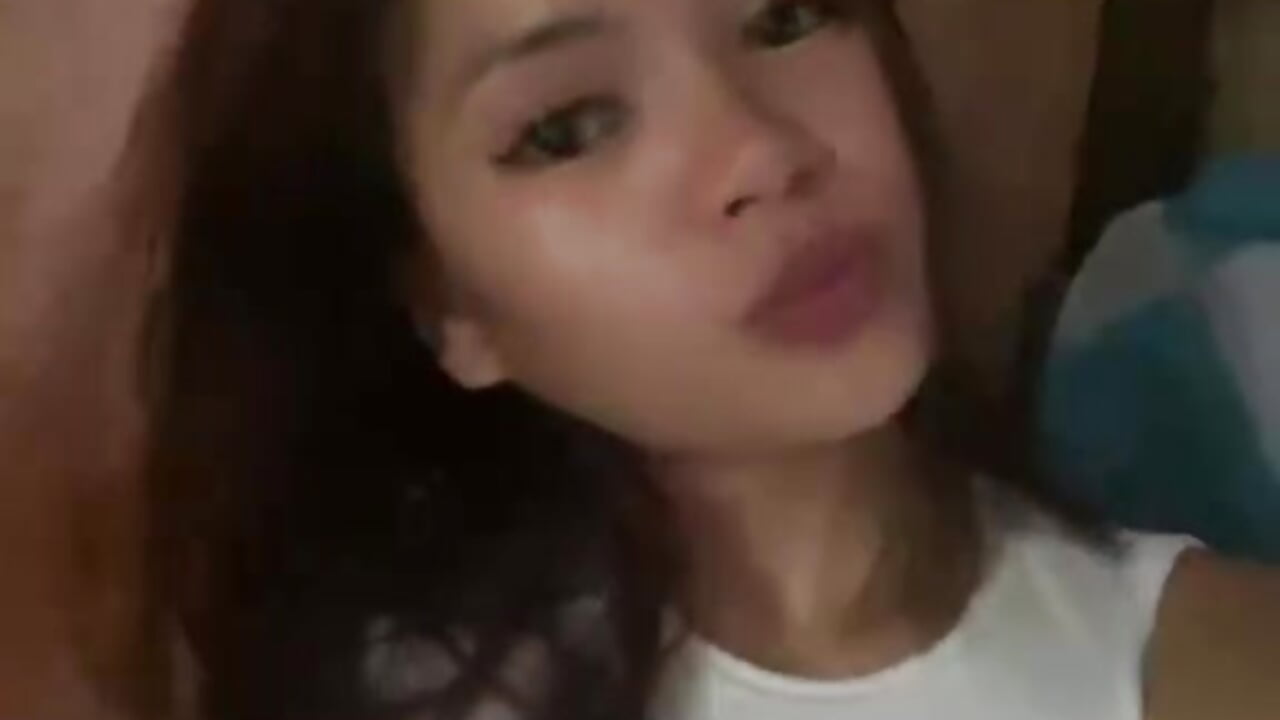 att,eBZlBpVcFaVoc_qII1kXbgIa8_0ox2xcIj76shHBOkk - video by asian_pinaydaniela cam model