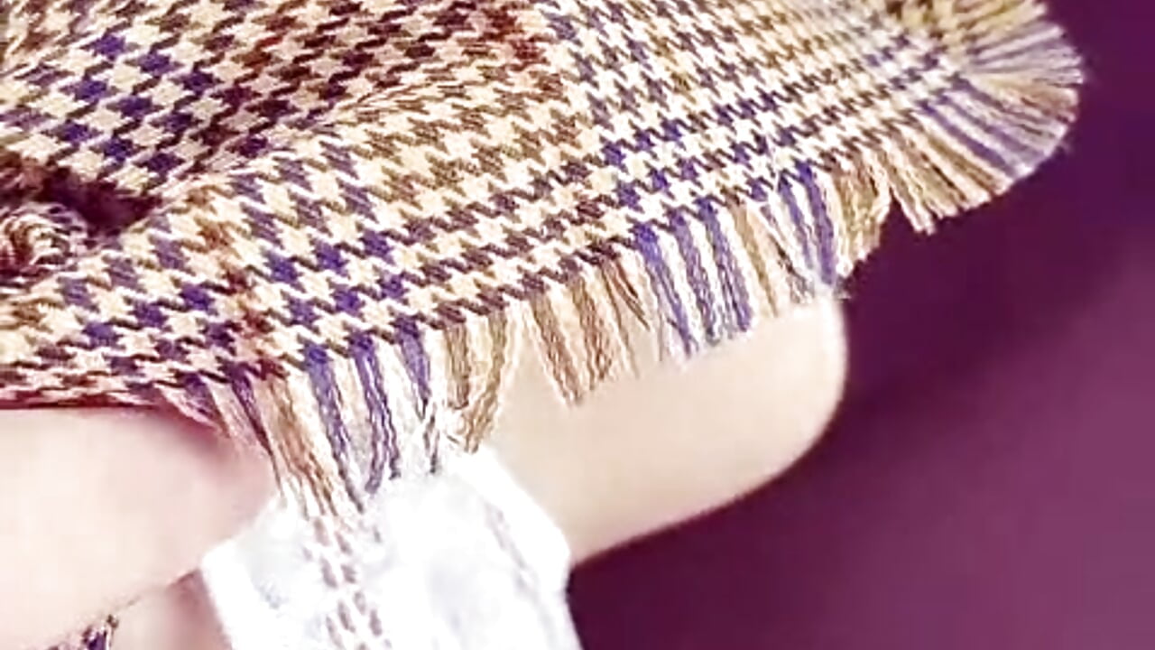 Typing my kitty 🫠 - video by Heraa_Piett cam model