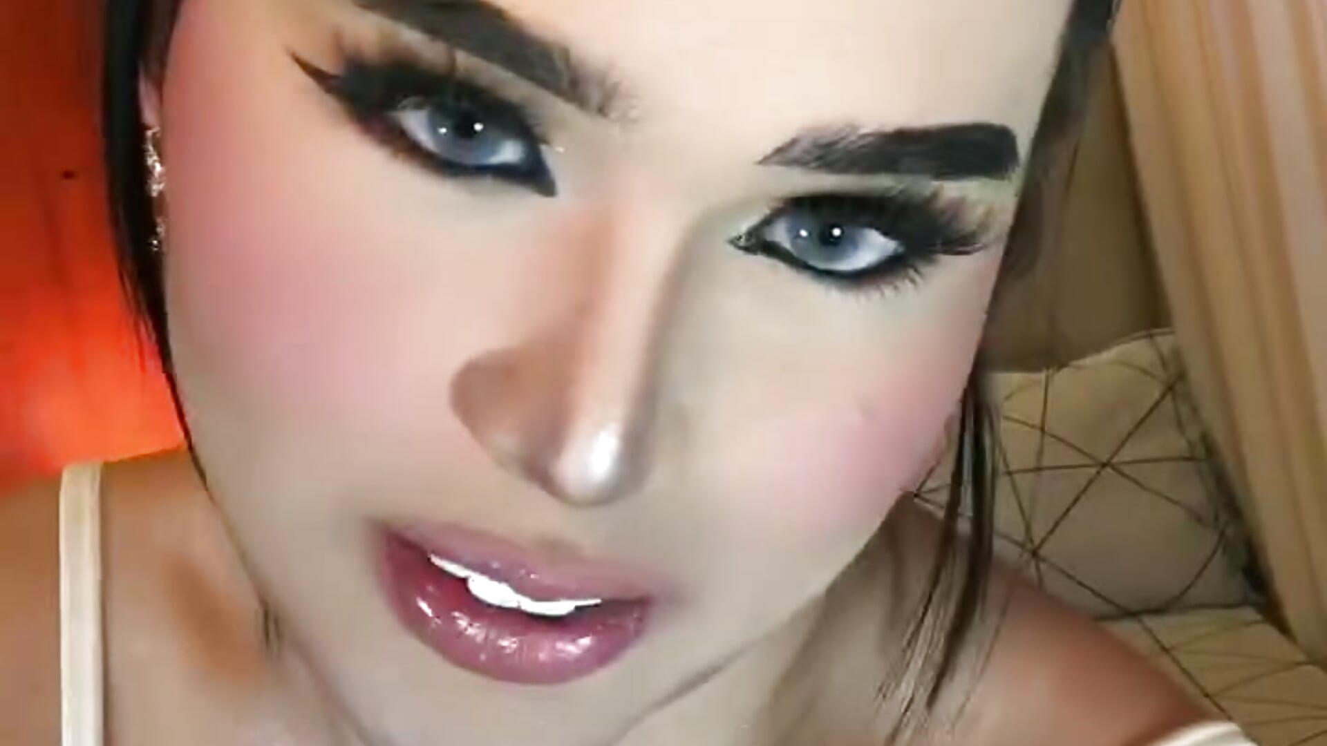 trim,3BCC5C7B-1BA8-4DF0poB155-496583112F11 - video by urmidnightcravingsxx cam model