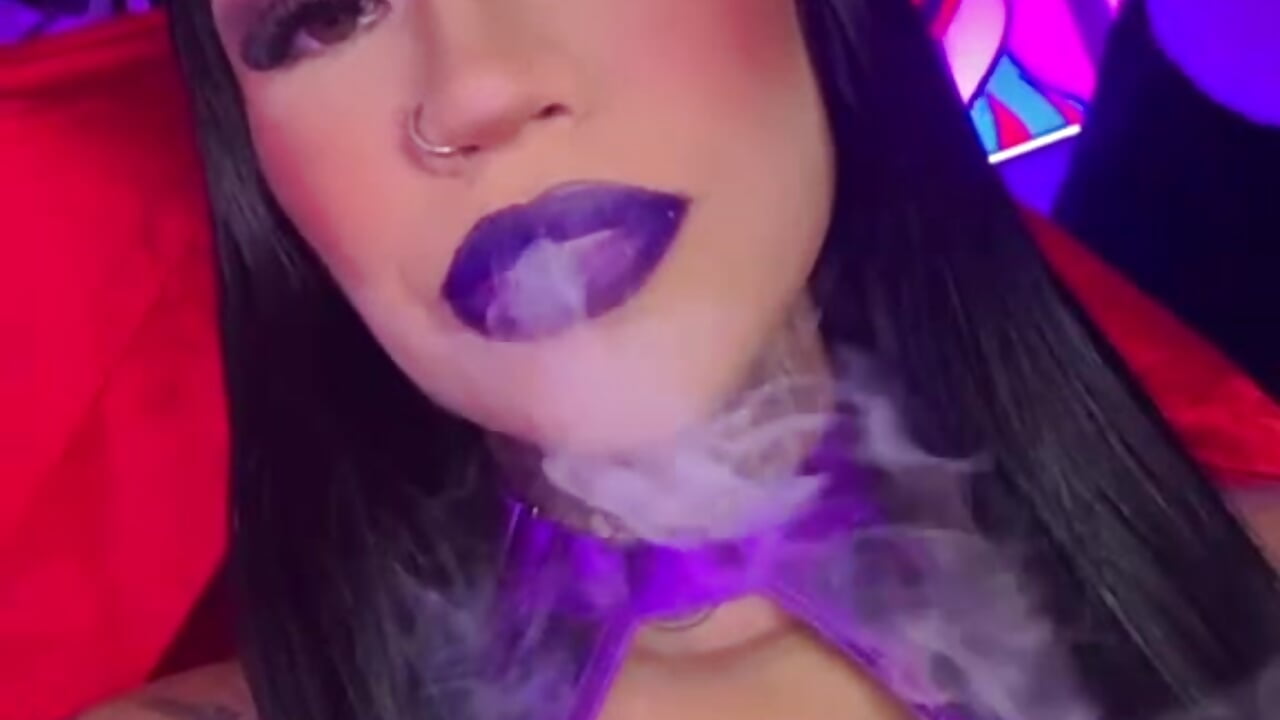 smoke - video av deborah_tatto cam model
