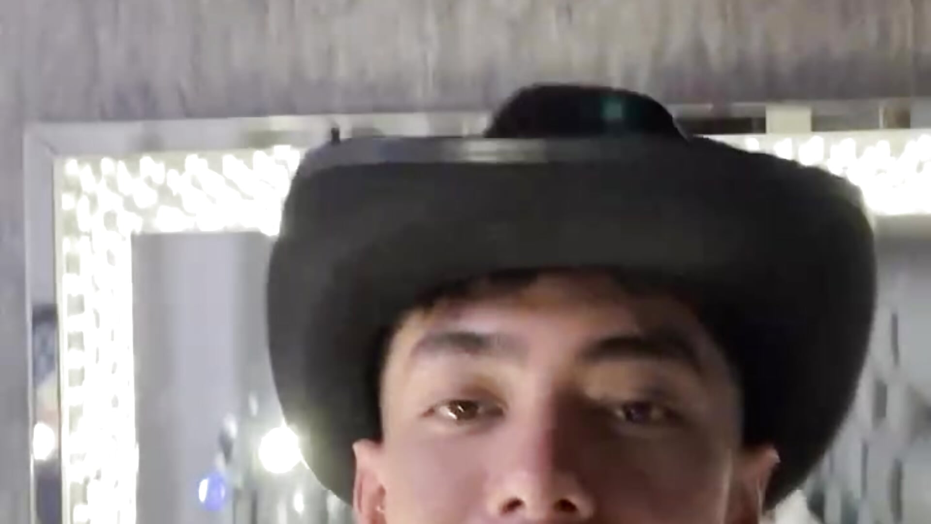 Cowboy 😏 - video by etham_wolf_ cam model