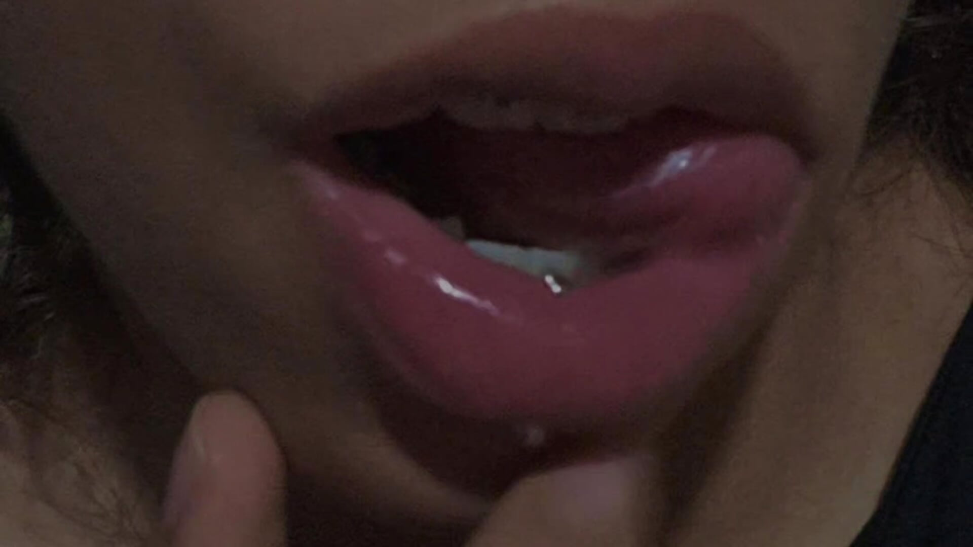 Lip Piercing 👄 - video by Nicky_six333 cam model