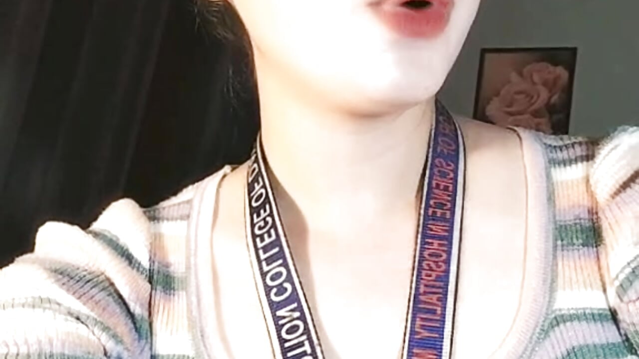 2025-04-25-191326341 – video modela na kameri Ts_Emma_Ulokxxx