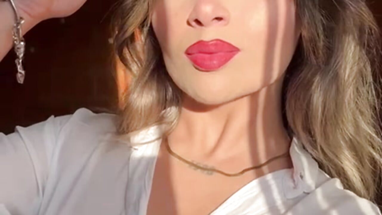 4a237401-a4e6-49d1-a5c7-602948d699e8 - Estrer_collins主播的视频