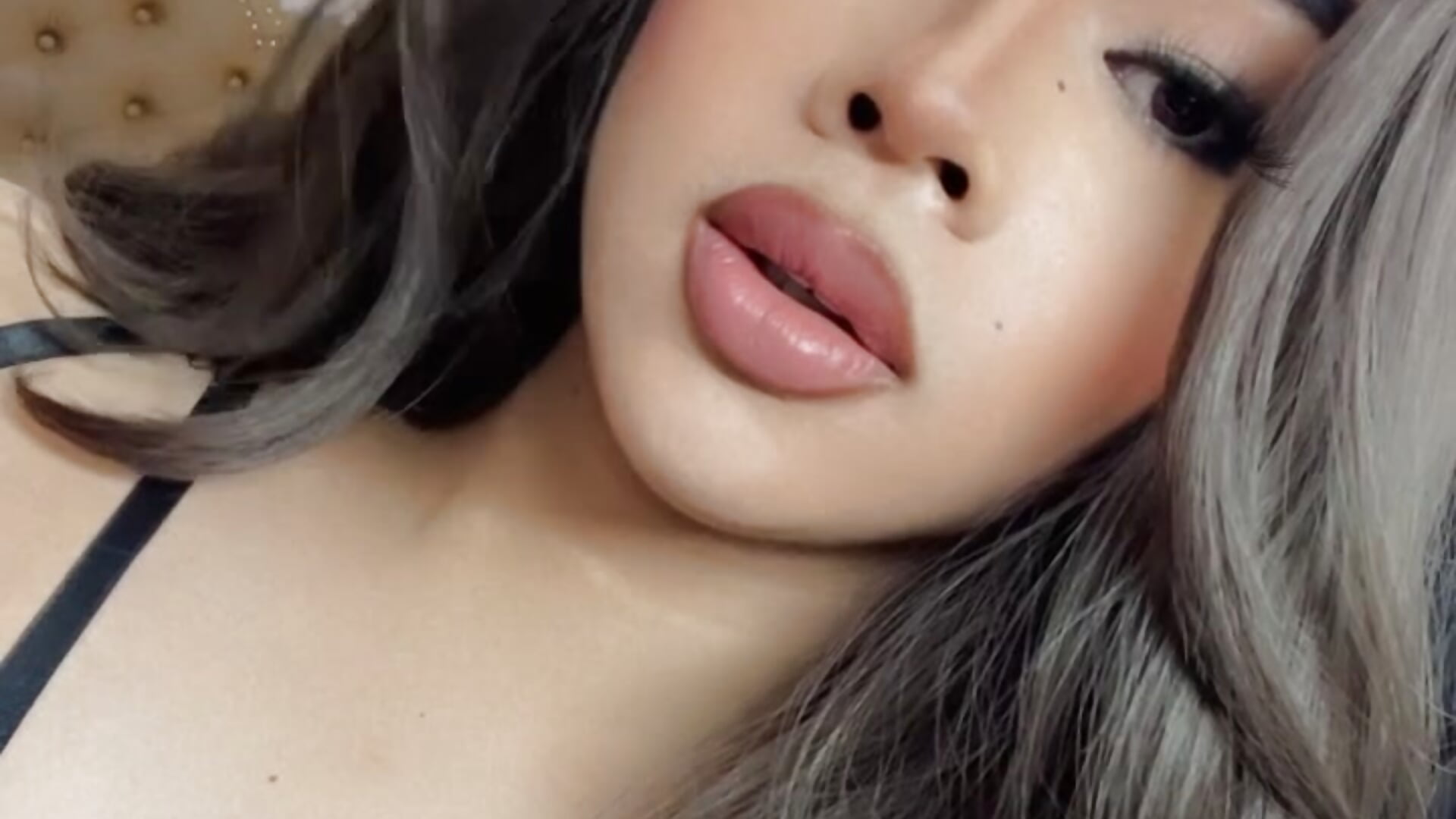 cute or pretty? - vidéo du modèle de showcams Worldclass_Maxxine_