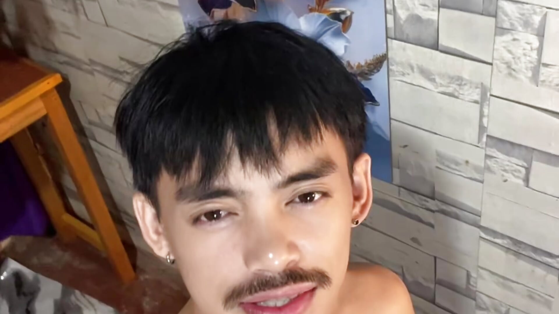 urhunky_boy – Popularny filmik modela sprzed kamerki 7143