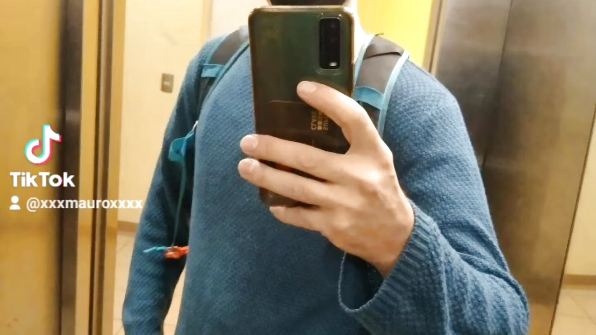 Momentos - video by Seda20cmGarantia cam model