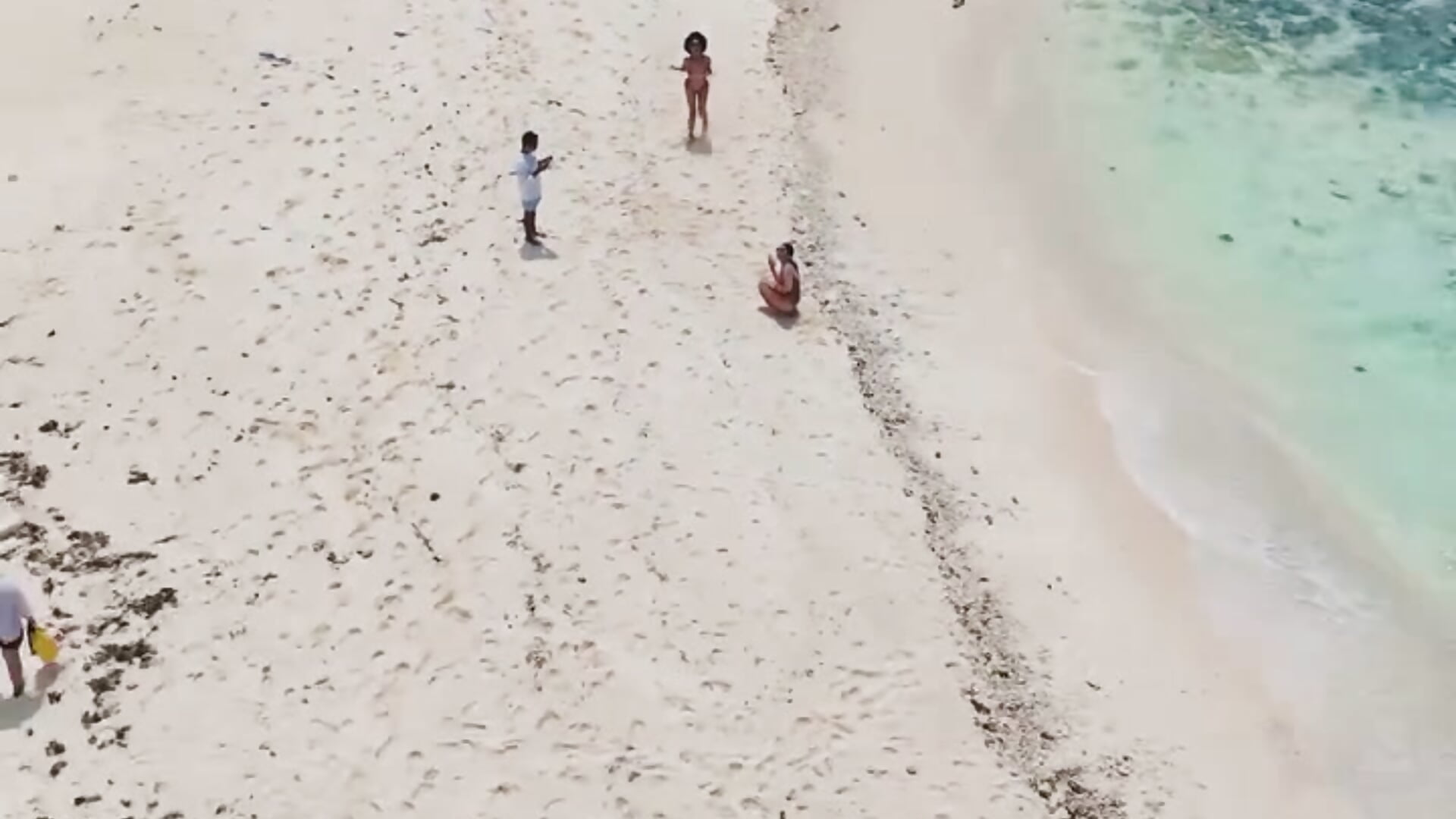 Siargao🏖️🌊👙☀️ - video by s1nfulbarbie cam model