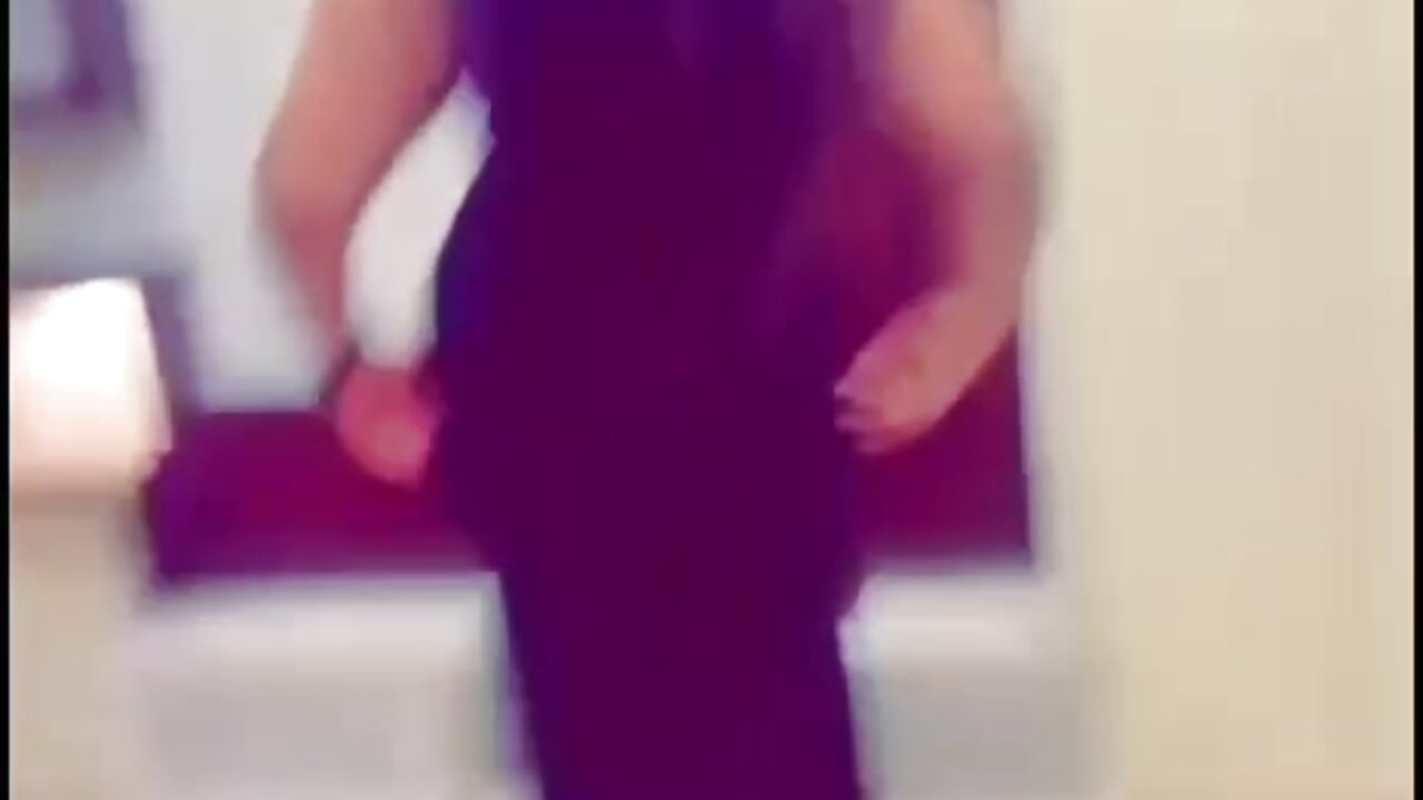 1000060774 - video by Yours-Mannat cam model