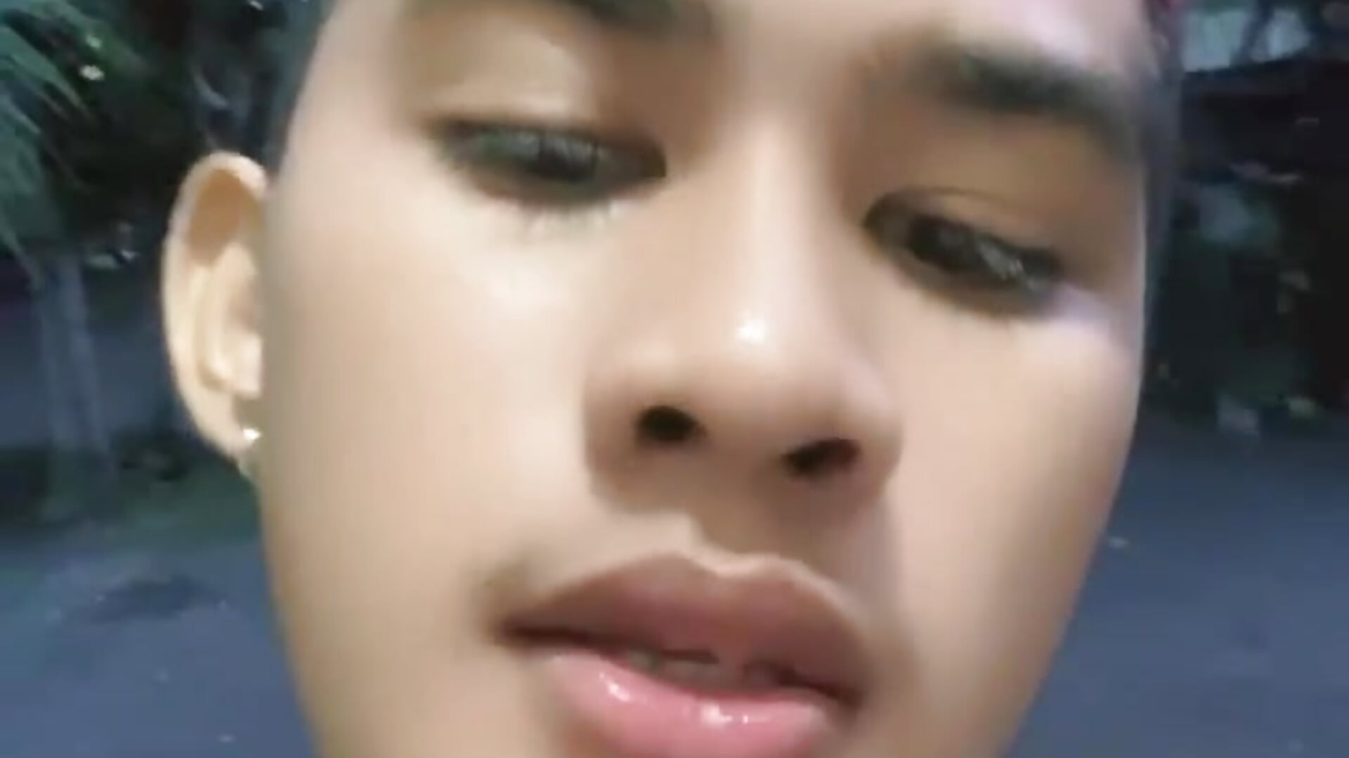 🫶 - video oleh UrPinoyhot kamera model