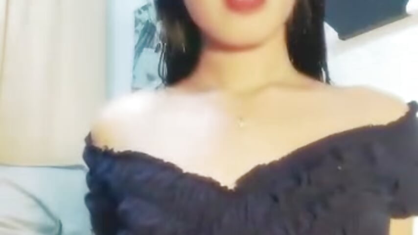 lss for this song 🎧 - video by mika_walker cam model