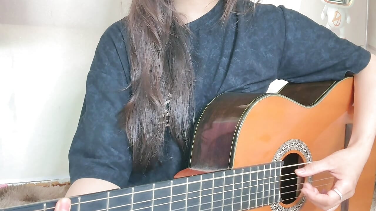 Crying over you - Cover Bonnie - vidéo du modèle de showcams BONNIE_Nata