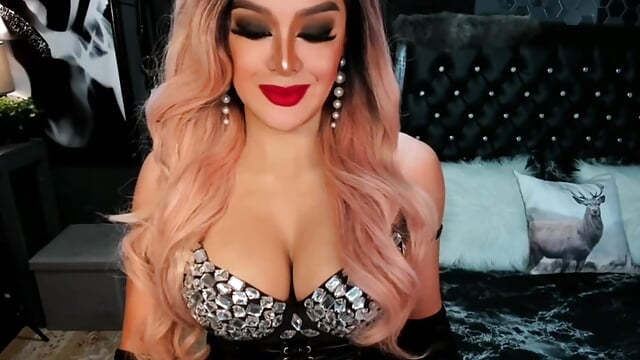 Celestial Domination - clip cu Celestiquex model videochat