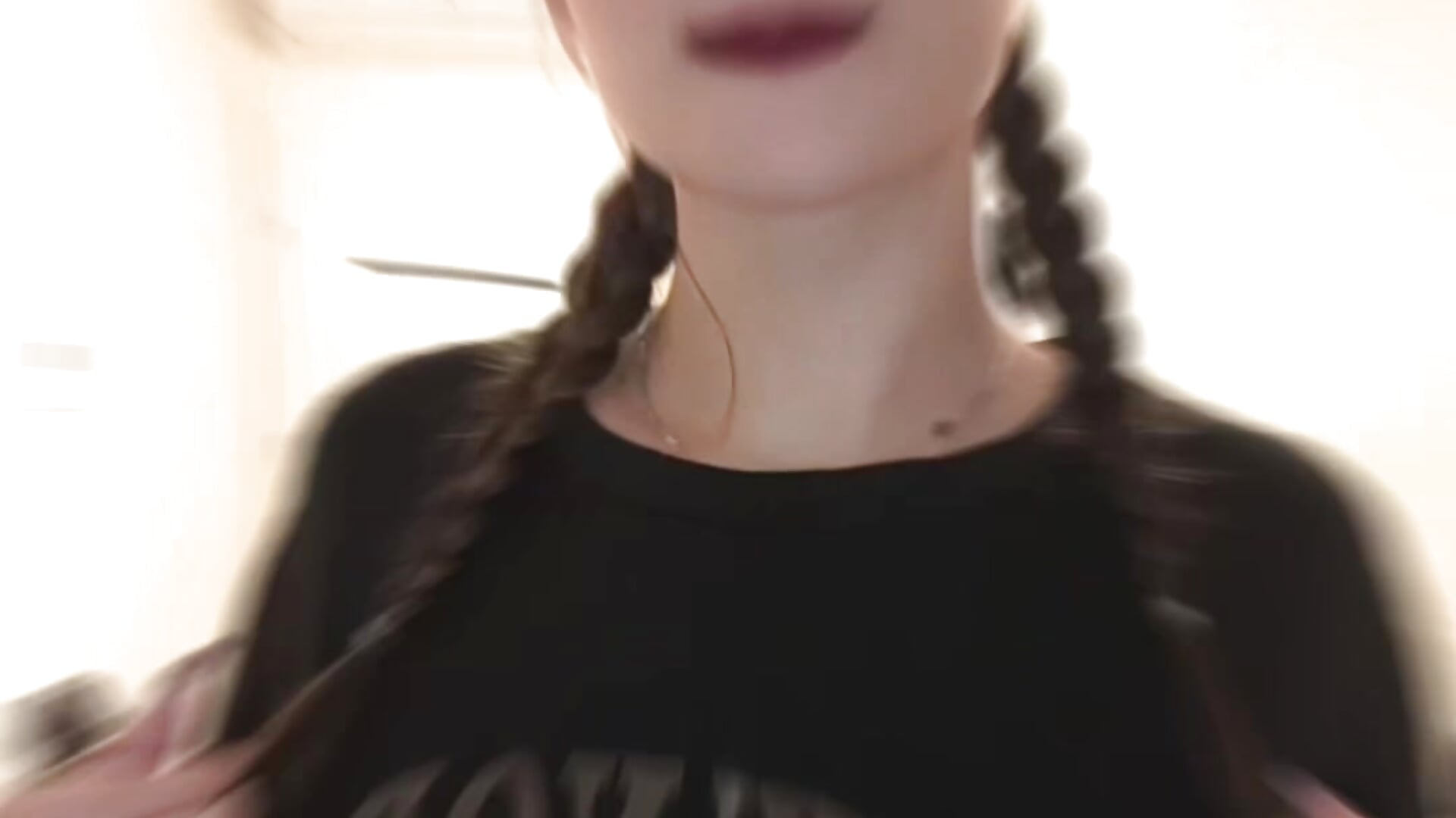 😝🖤 - video av AdelinaEmber cam model