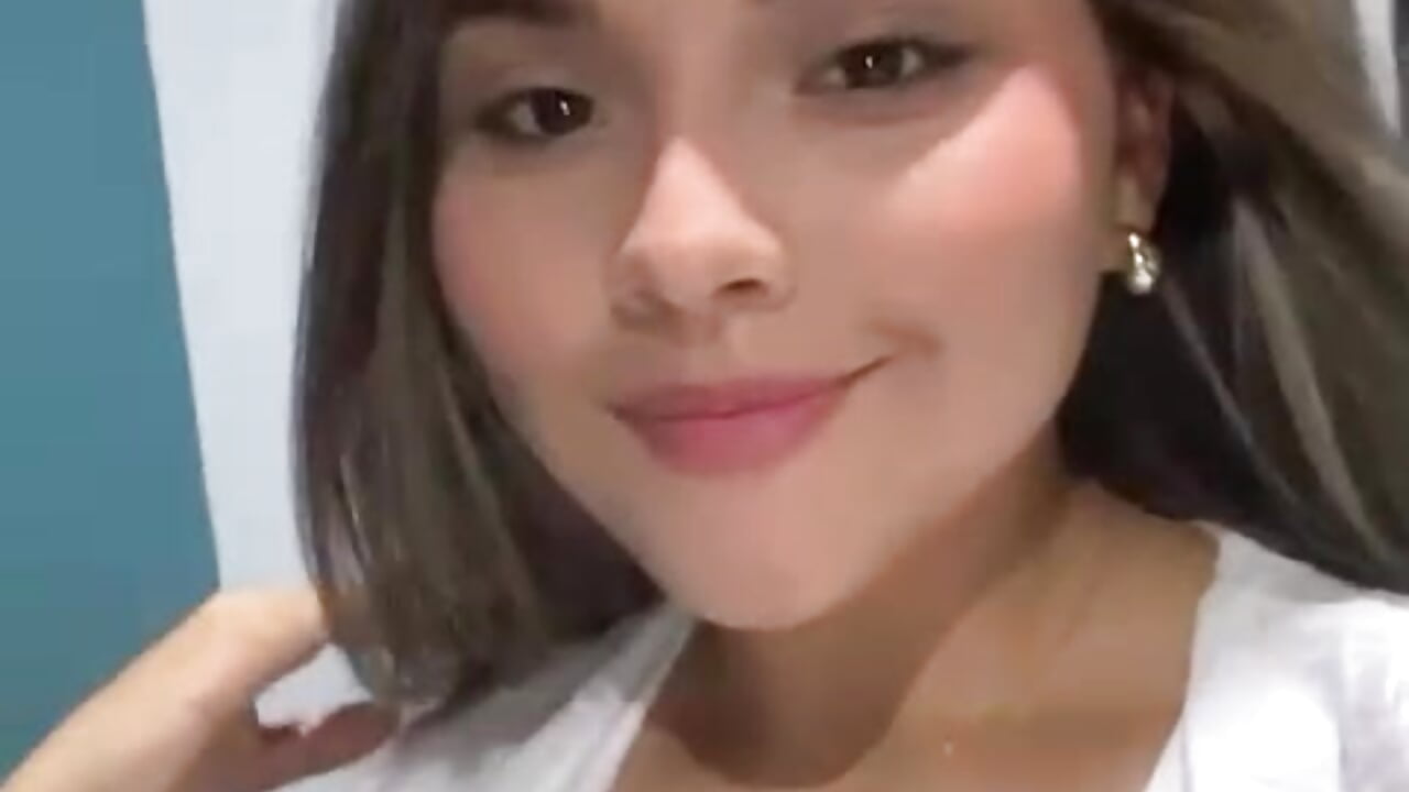 Kloe beauty 💖 - video oleh model kamera Wonderkloe_