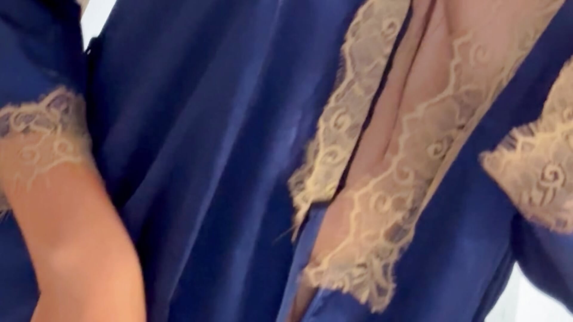 ☺️ - video by Nikii__ cam model