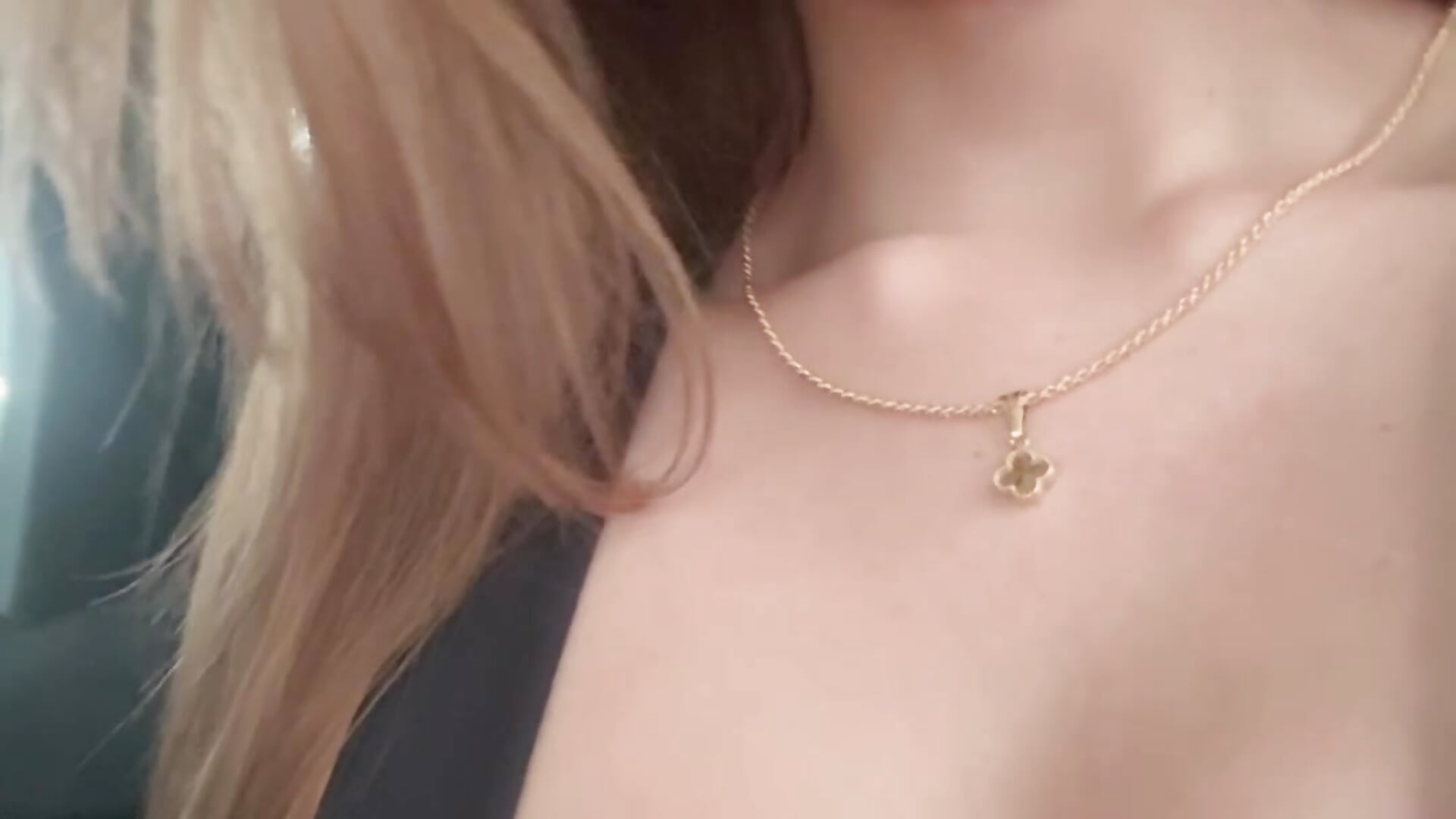 Un poco de hoy - video by Nikii__ cam model