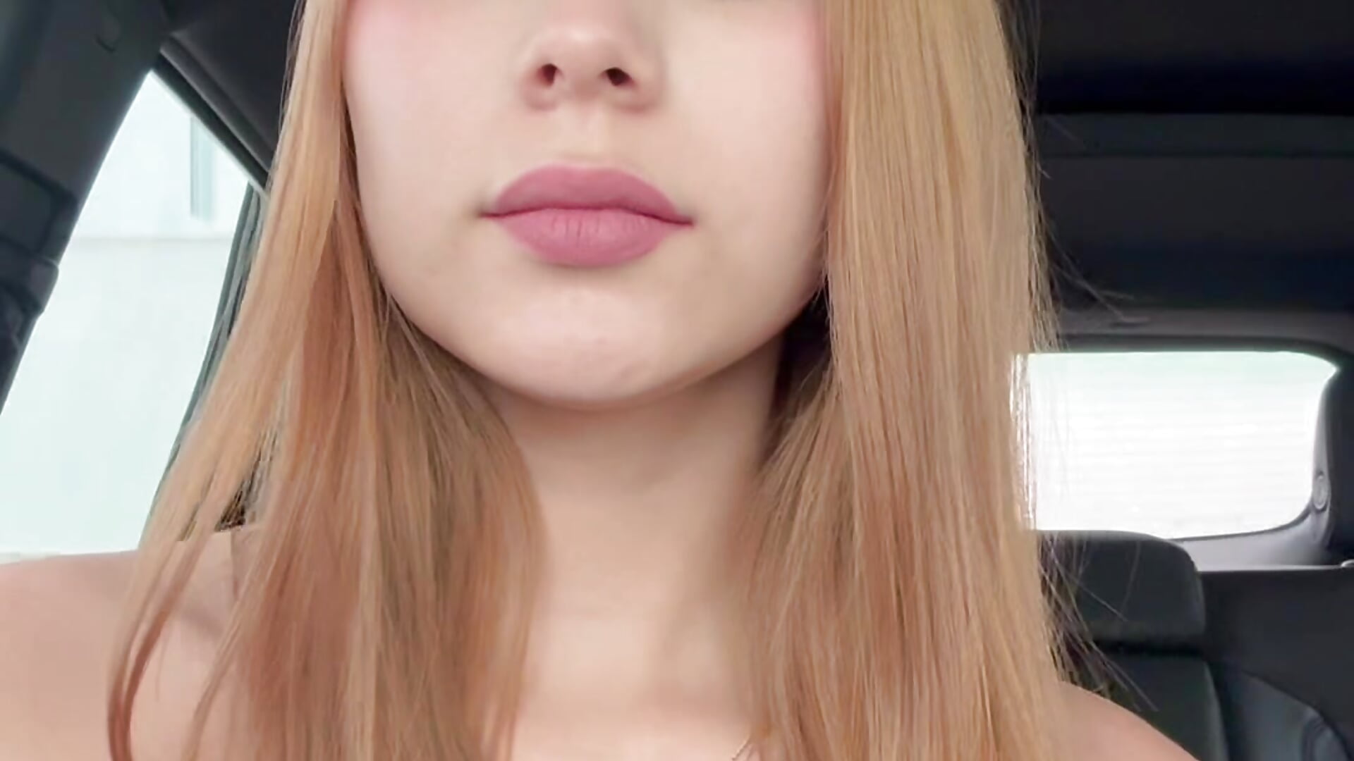 Love u - วิดีโอโดย Nikii__ โมเดลแคม