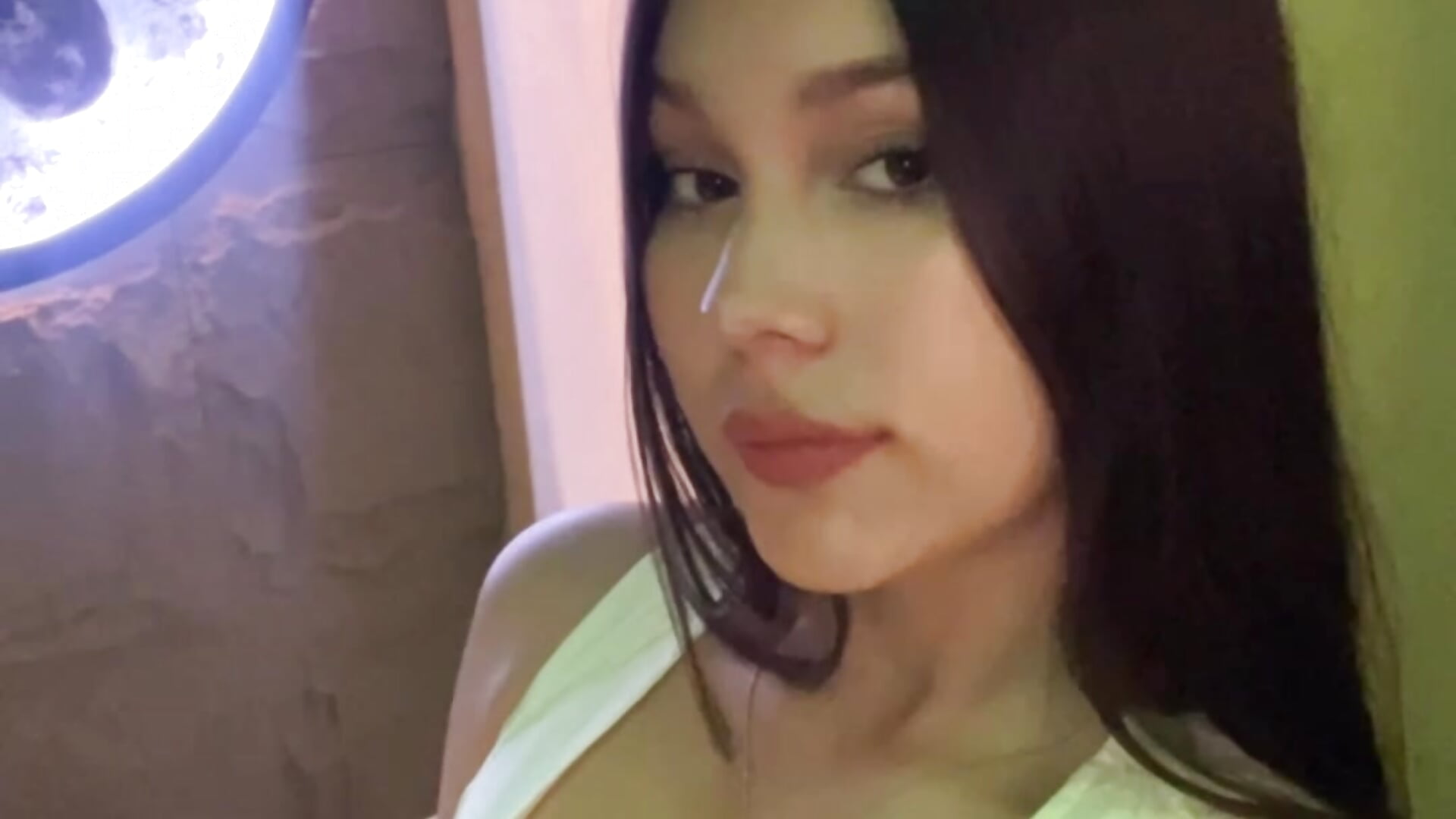 💗 - video by Nikii__ cam model