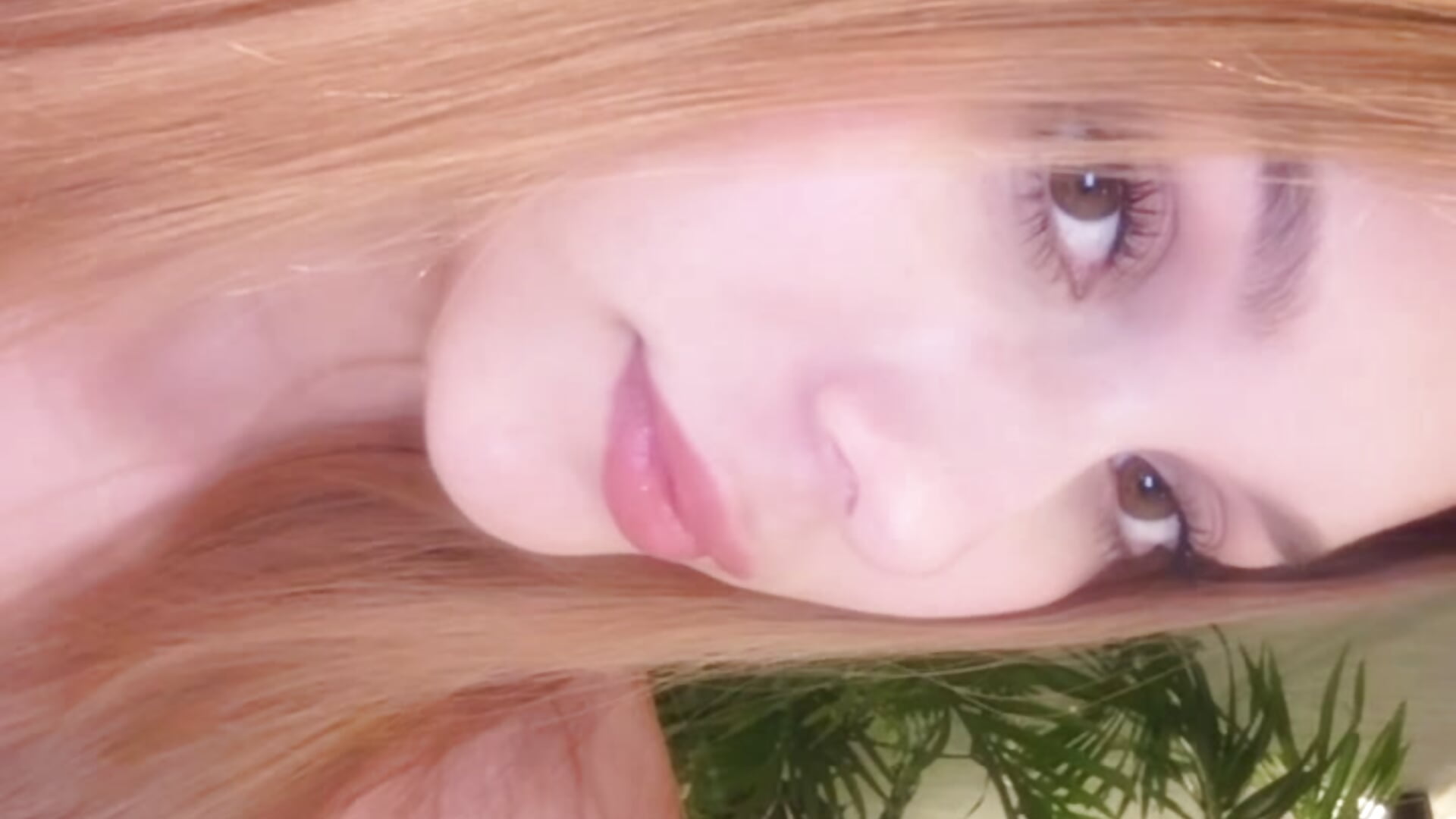 Los quiero 🩷 - video by Nikii__ cam model