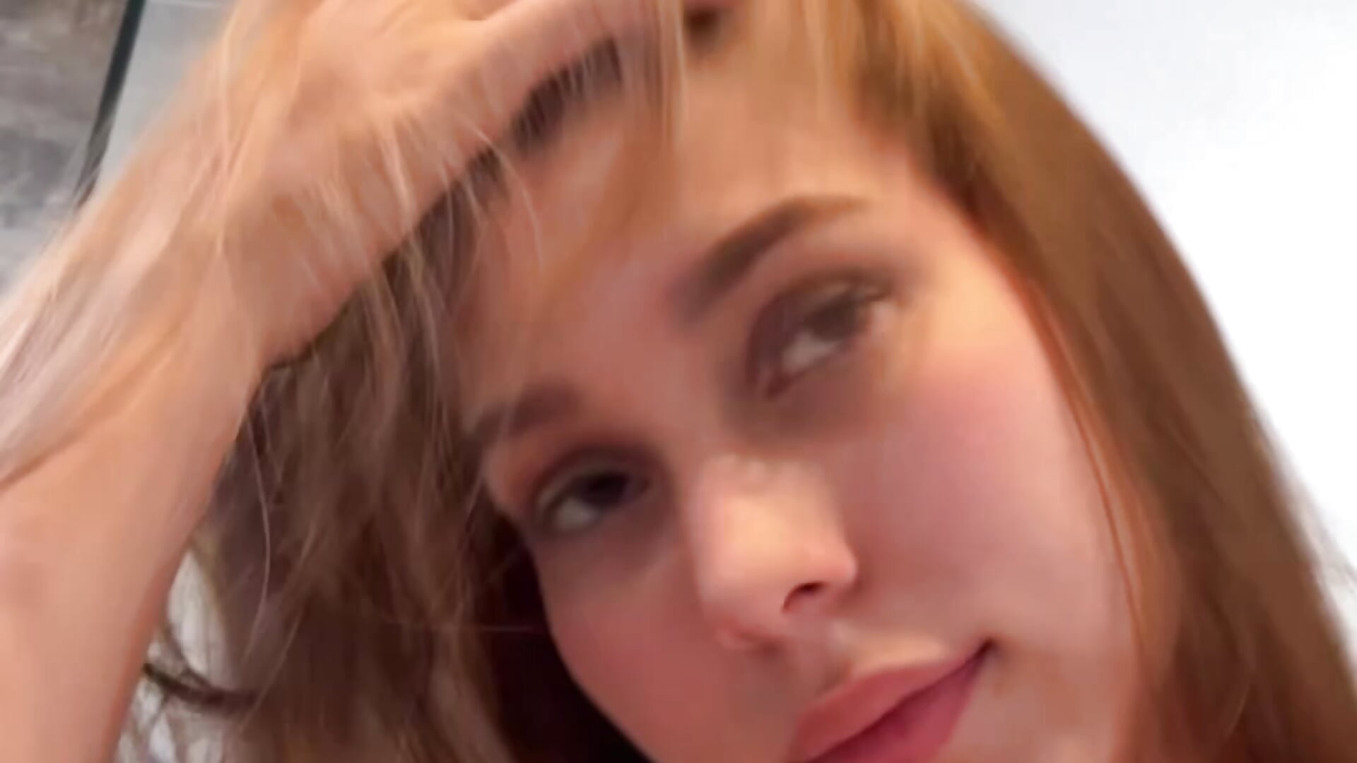 Besos - video by Nikii__ cam model