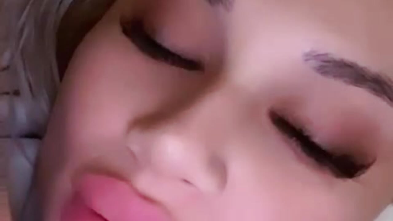 Toungueeee ❤️ - відео від вебкаммоделі jadeXjade