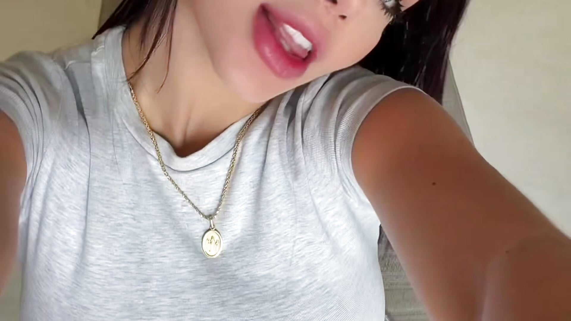 🥰 - video by MaddyMay_ cam model